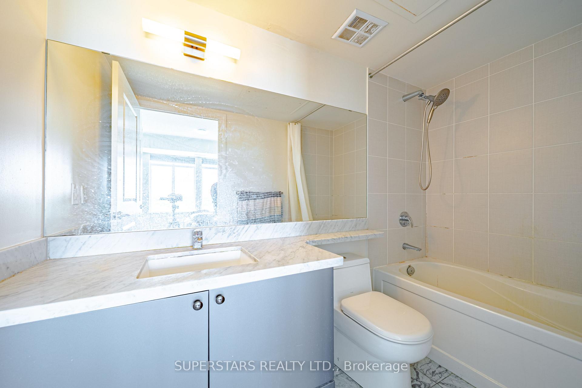 Photo 9 of Unit 809, 151 Upper Duke Crescent, Markham, Unionville — HOMEH