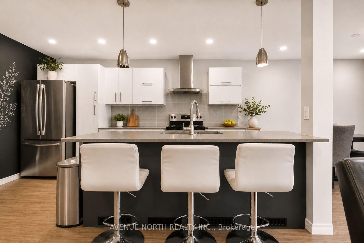 Photo 5 of Unit 40, 419 Armonia Private, Ottawa, Carson Meadows — HOMEH