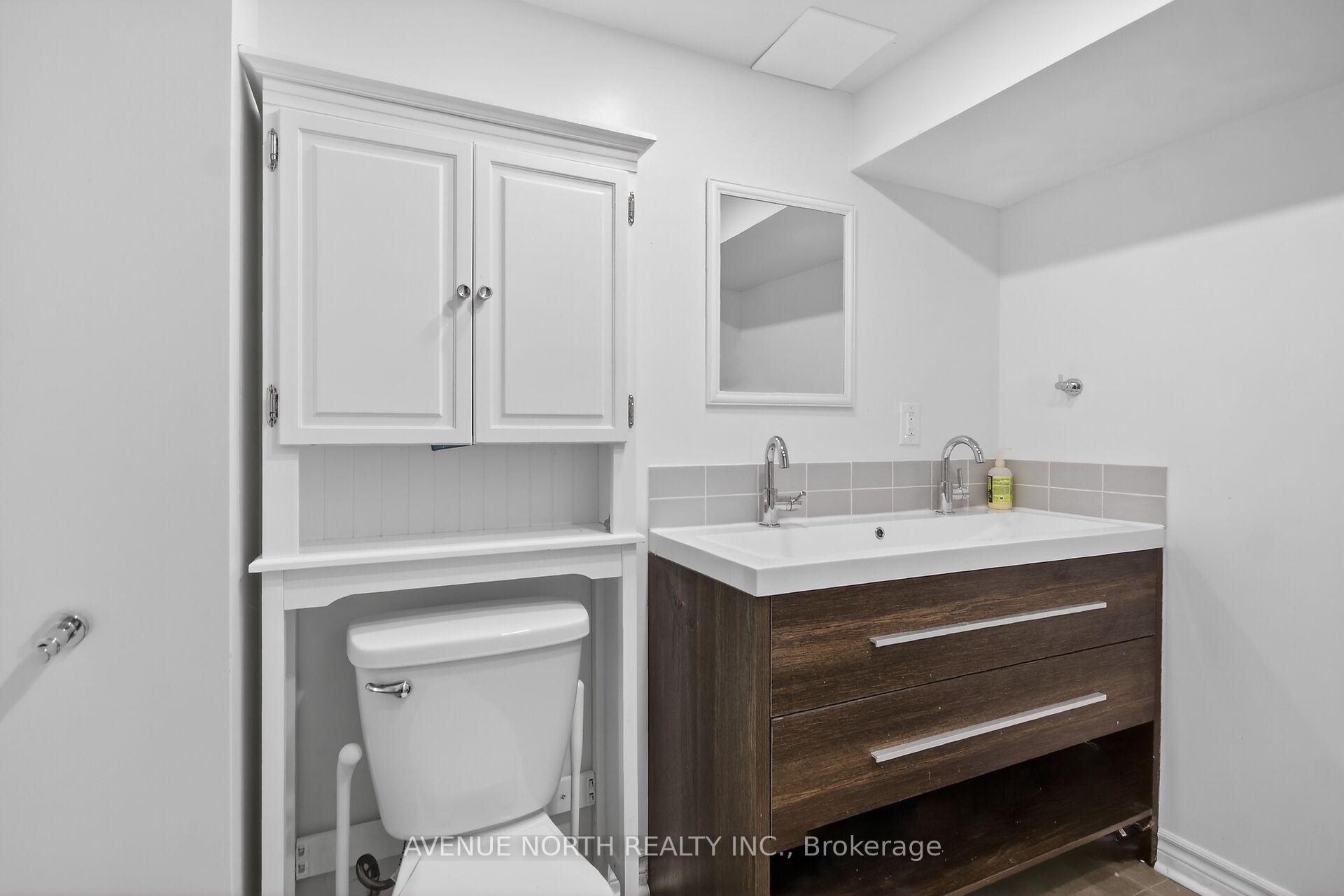 Photo 16 of Unit 40, 419 Armonia Private, Ottawa, Carson Meadows — HOMEH