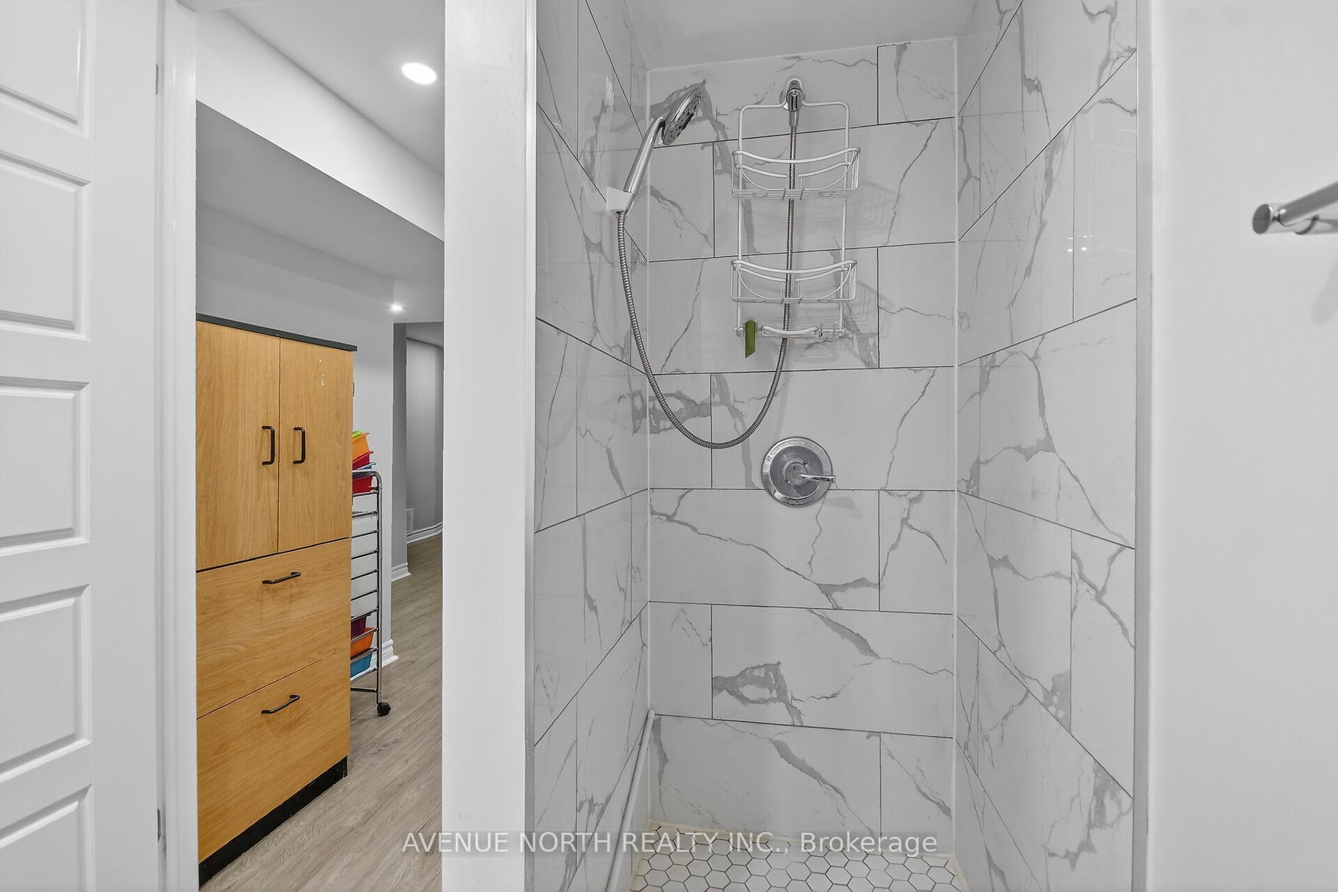 Photo 17 of Unit 40, 419 Armonia Private, Ottawa, Carson Meadows — HOMEH