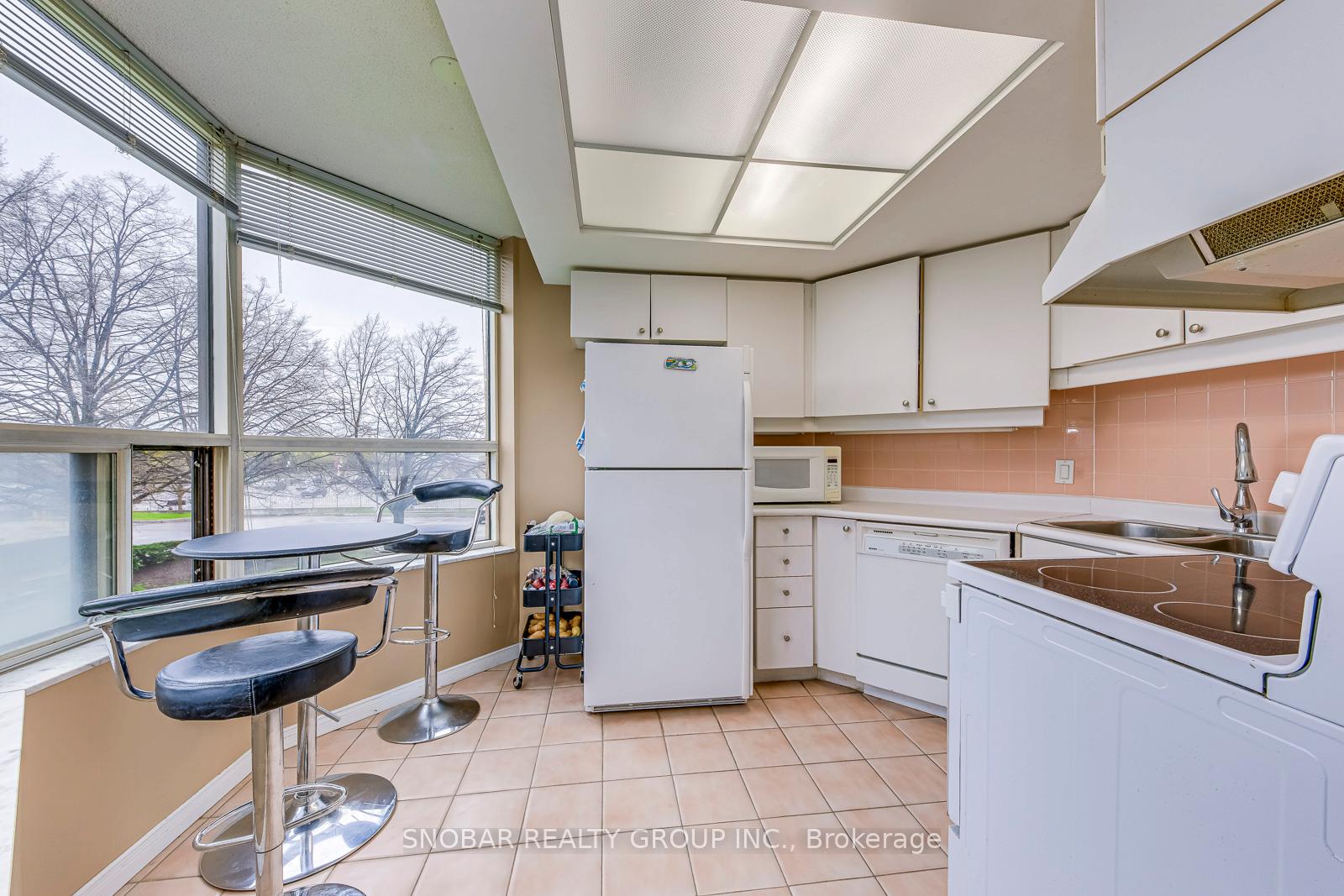Photo 11 of Unit 206, 6 Humberline Drive, Etobicoke, West Humber-Clairville — HOMEH