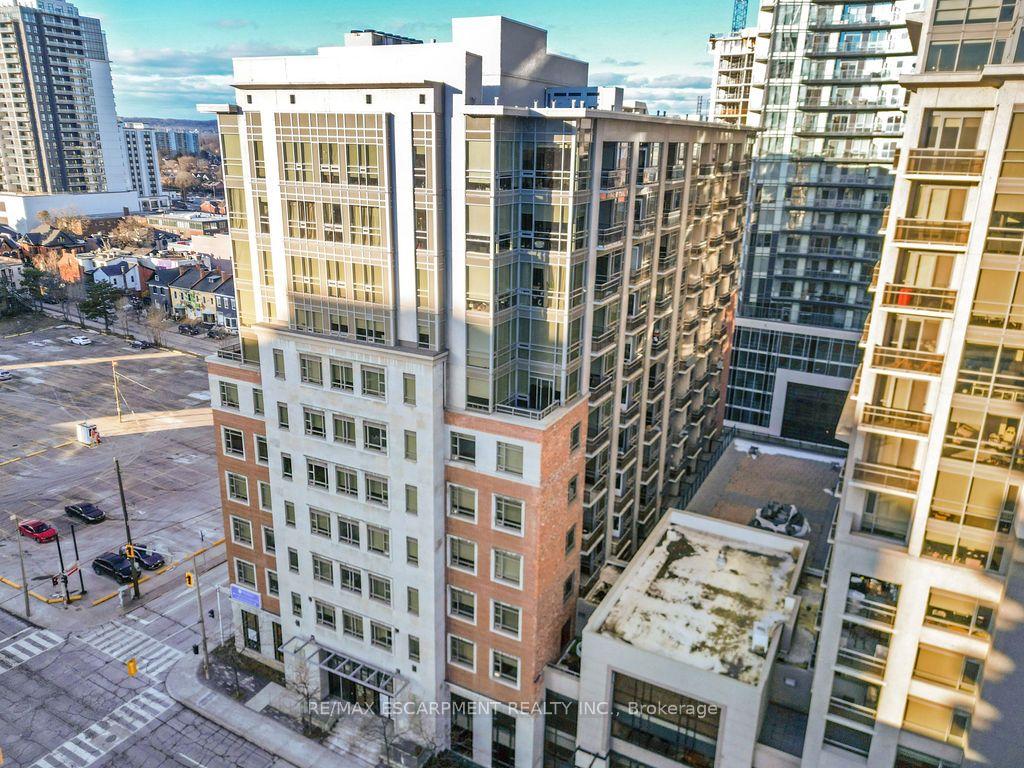Photo 2 of Unit 810, 150 Main Street W, Hamilton, Central — HOMEH