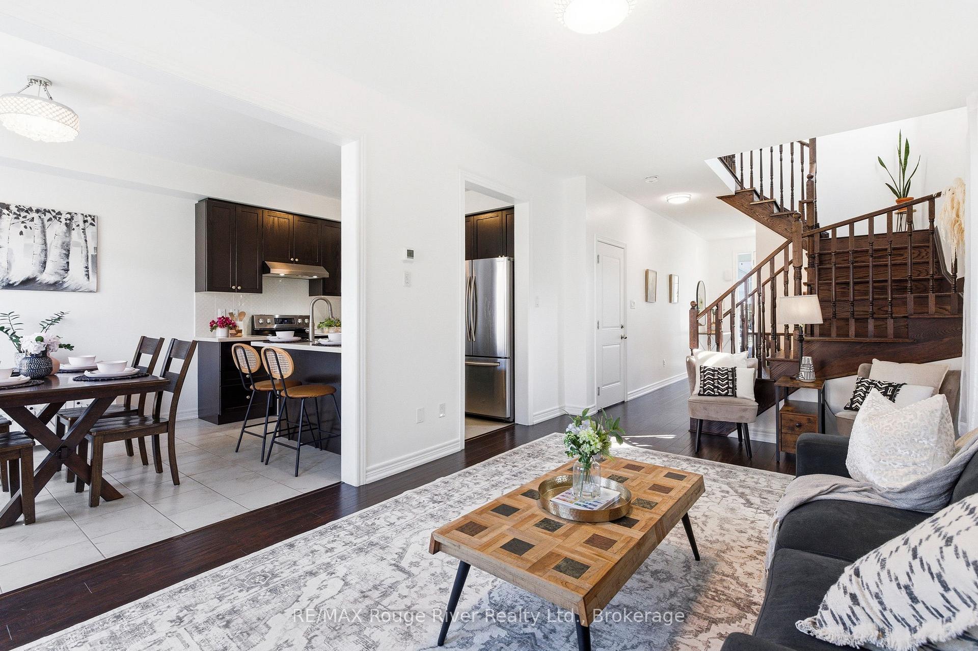 Photo 9 of 84 Fred Jackman Avenue, Clarington, Bowmanville — HOMEH