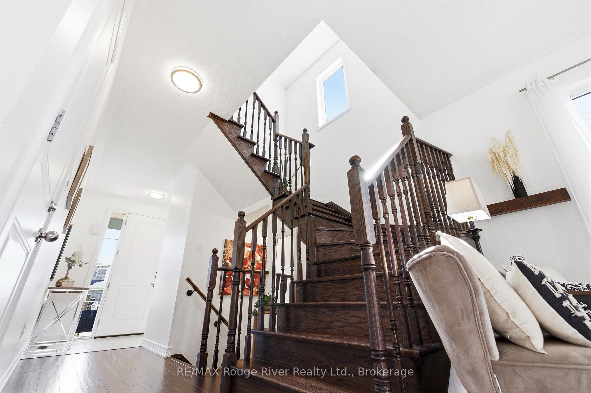 Photo 17 of 84 Fred Jackman Avenue, Clarington, Bowmanville — HOMEH