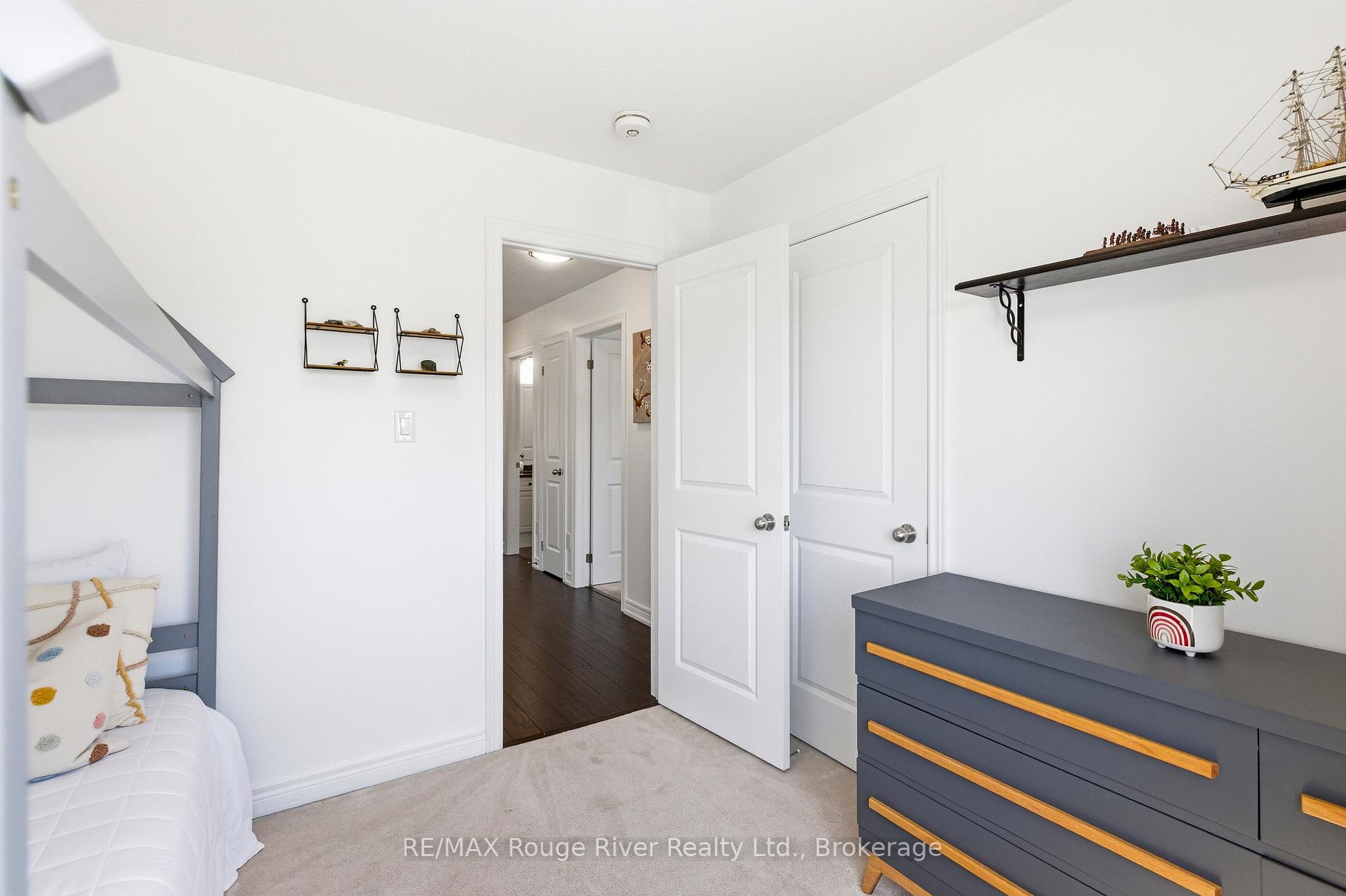 Photo 25 of 84 Fred Jackman Avenue, Clarington, Bowmanville — HOMEH