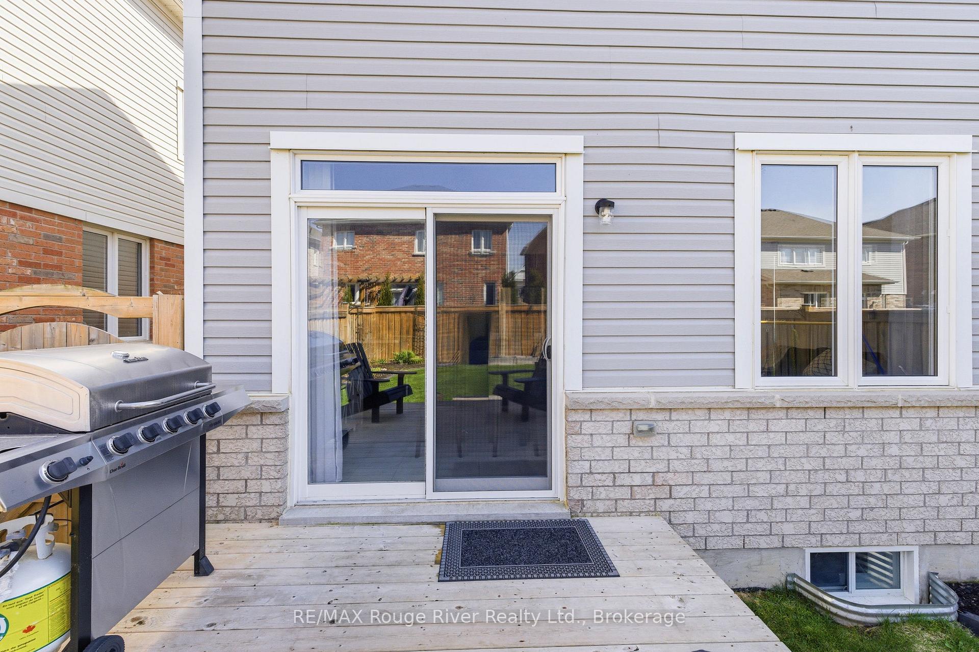 Photo 35 of 84 Fred Jackman Avenue, Clarington, Bowmanville — HOMEH