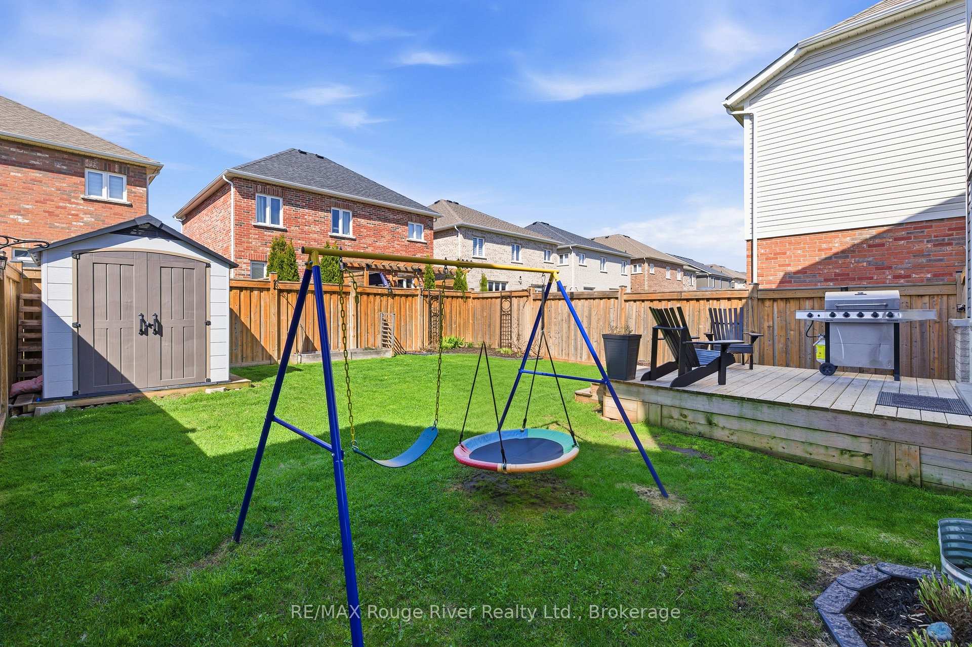 Photo 39 of 84 Fred Jackman Avenue, Clarington, Bowmanville — HOMEH