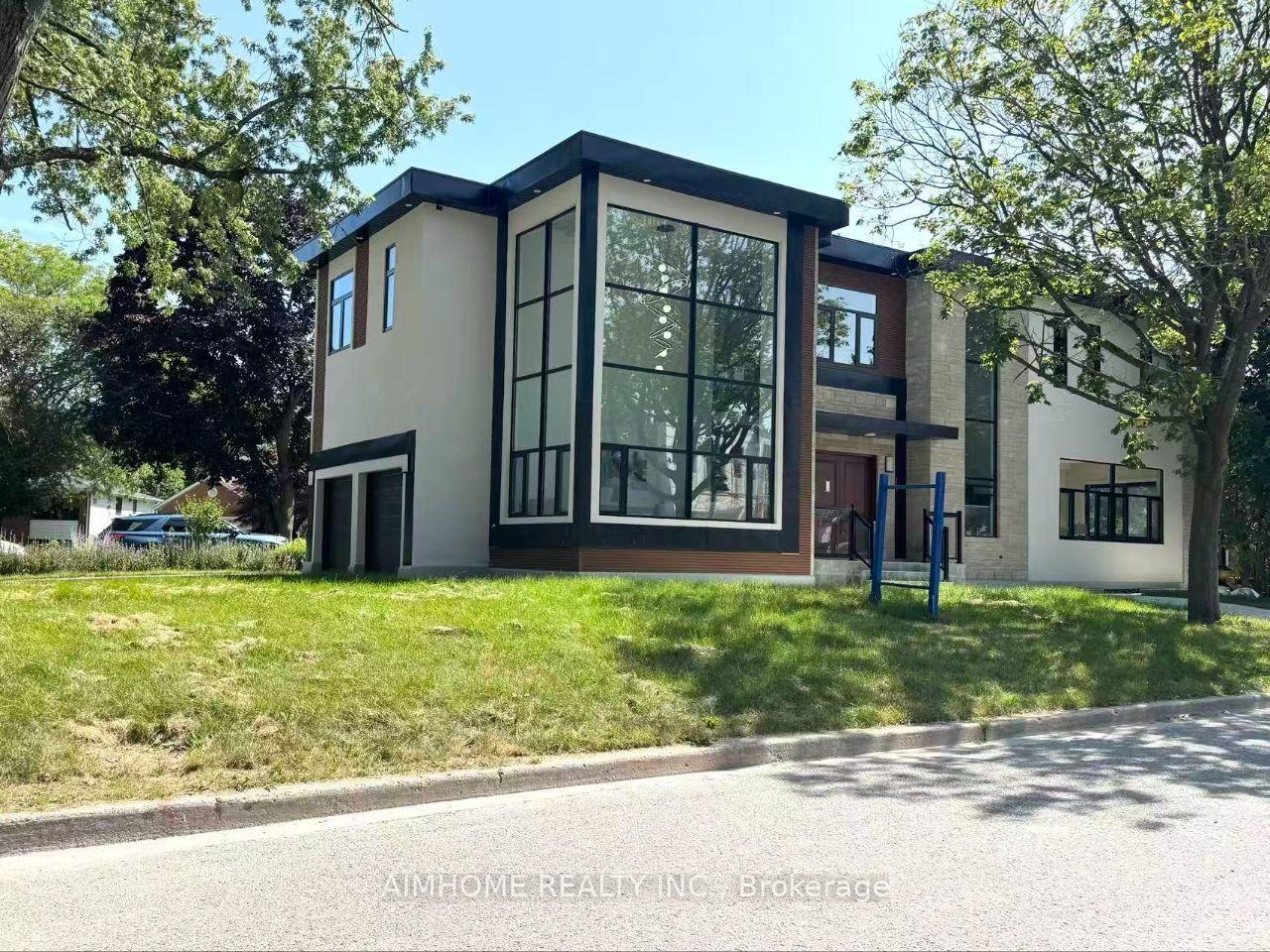 Photo 1 of 21 Shadbolt Court, Markham, Unionville — HOMEH