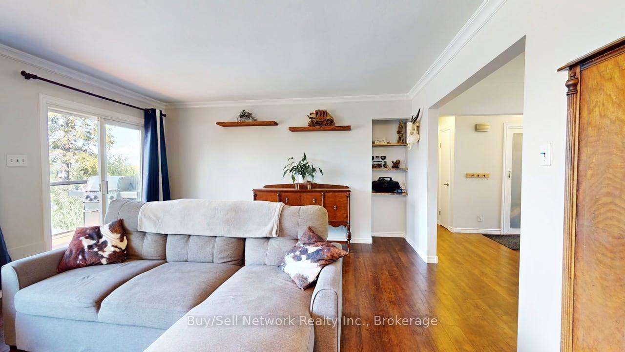 Photo 11 of 946 8th Line, Selwyn — HOMEH