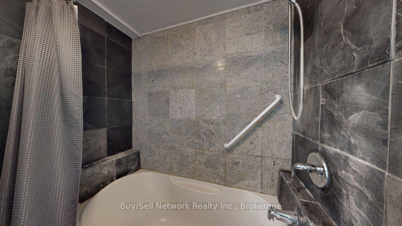 Photo 20 of 946 8th Line, Selwyn — HOMEH