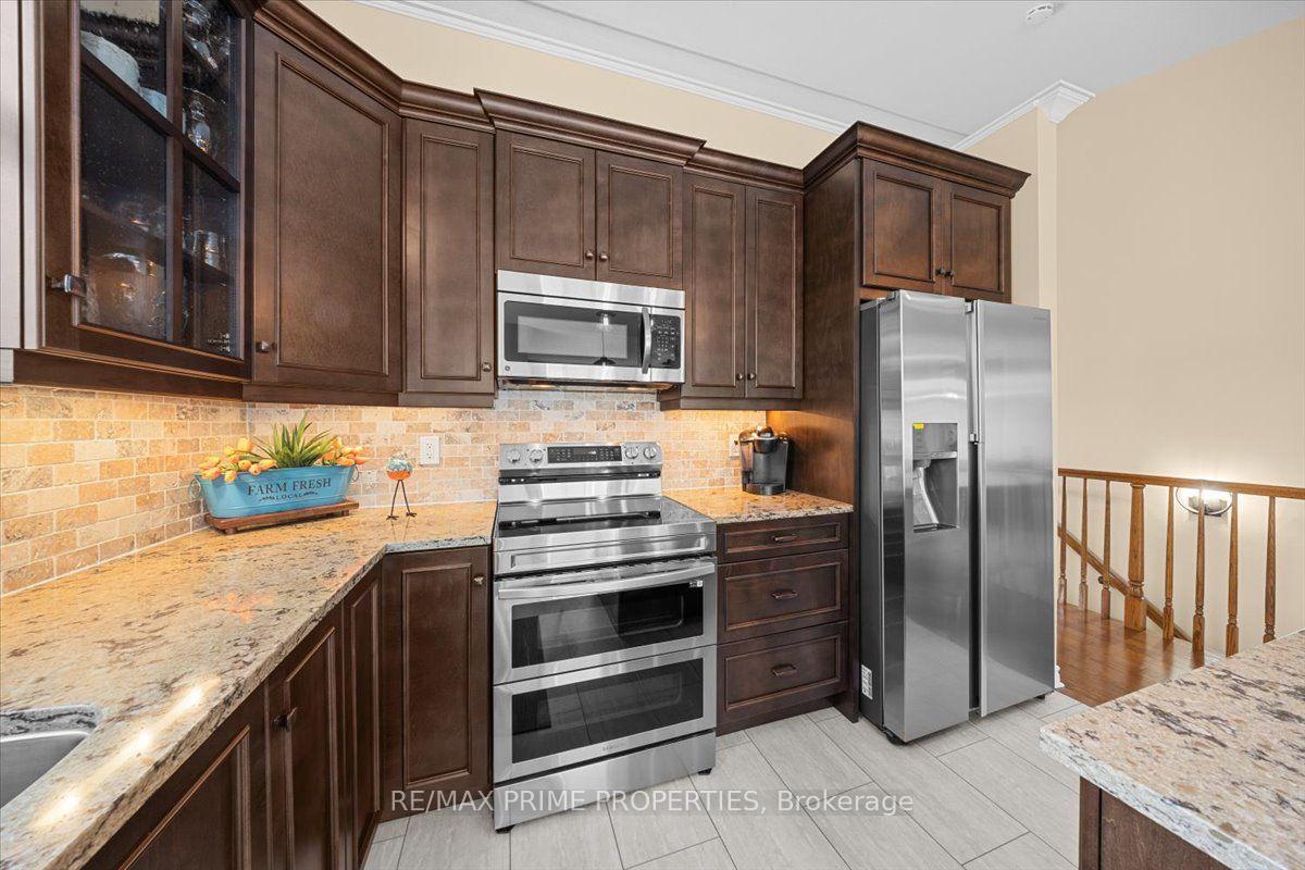 Photo 14 of 341 Bobolink Ridge, Ottawa, Kanata - Emerald Meadows/Trailwest — HOMEH