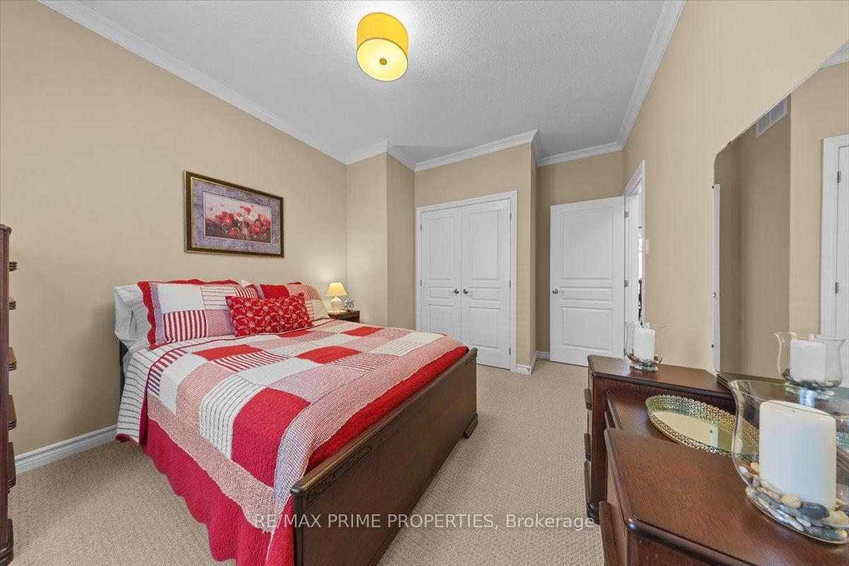 Photo 33 of 341 Bobolink Ridge, Ottawa, Kanata - Emerald Meadows/Trailwest — HOMEH
