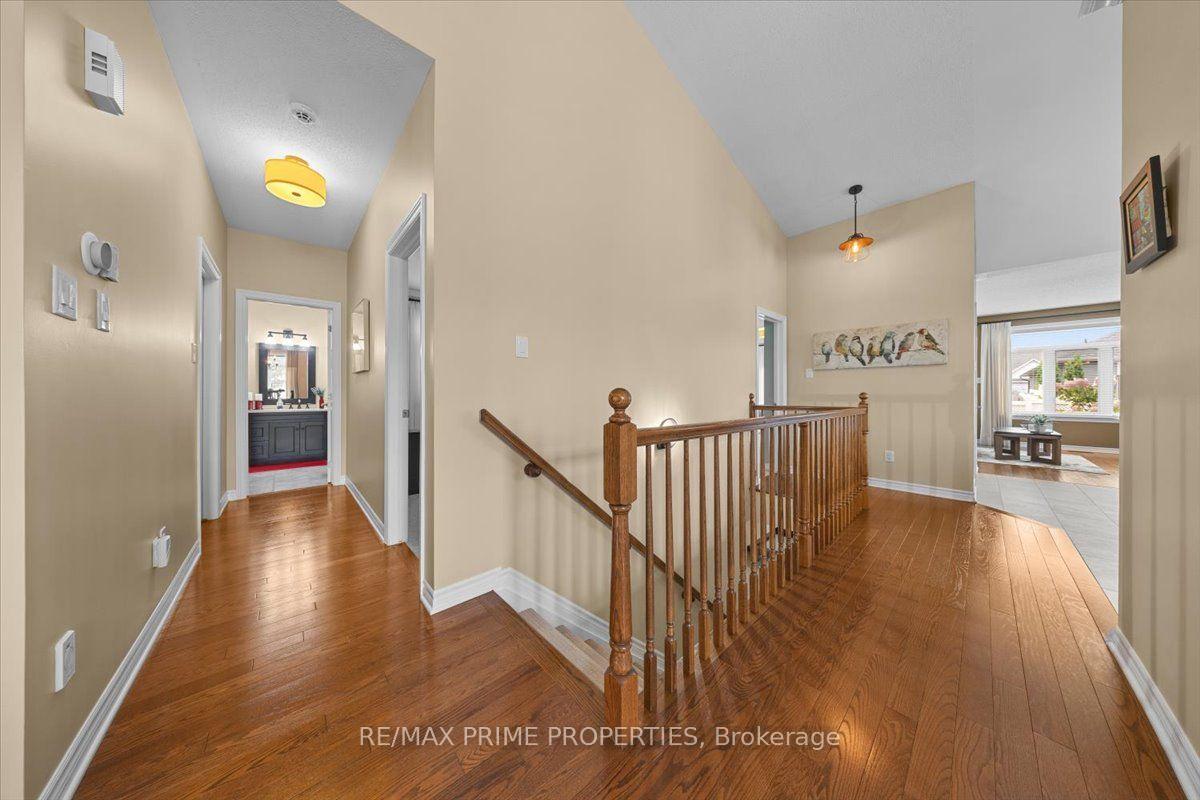 Photo 36 of 341 Bobolink Ridge, Ottawa, Kanata - Emerald Meadows/Trailwest — HOMEH