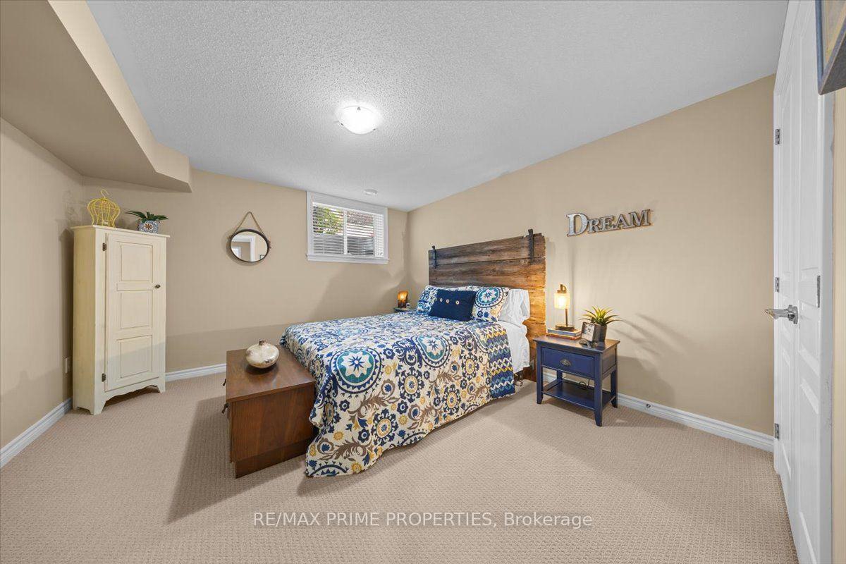 Photo 41 of 341 Bobolink Ridge, Ottawa, Kanata - Emerald Meadows/Trailwest — HOMEH