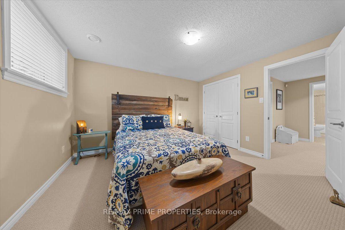 Photo 42 of 341 Bobolink Ridge, Ottawa, Kanata - Emerald Meadows/Trailwest — HOMEH
