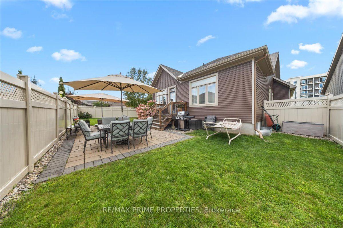 Photo 46 of 341 Bobolink Ridge, Ottawa, Kanata - Emerald Meadows/Trailwest — HOMEH