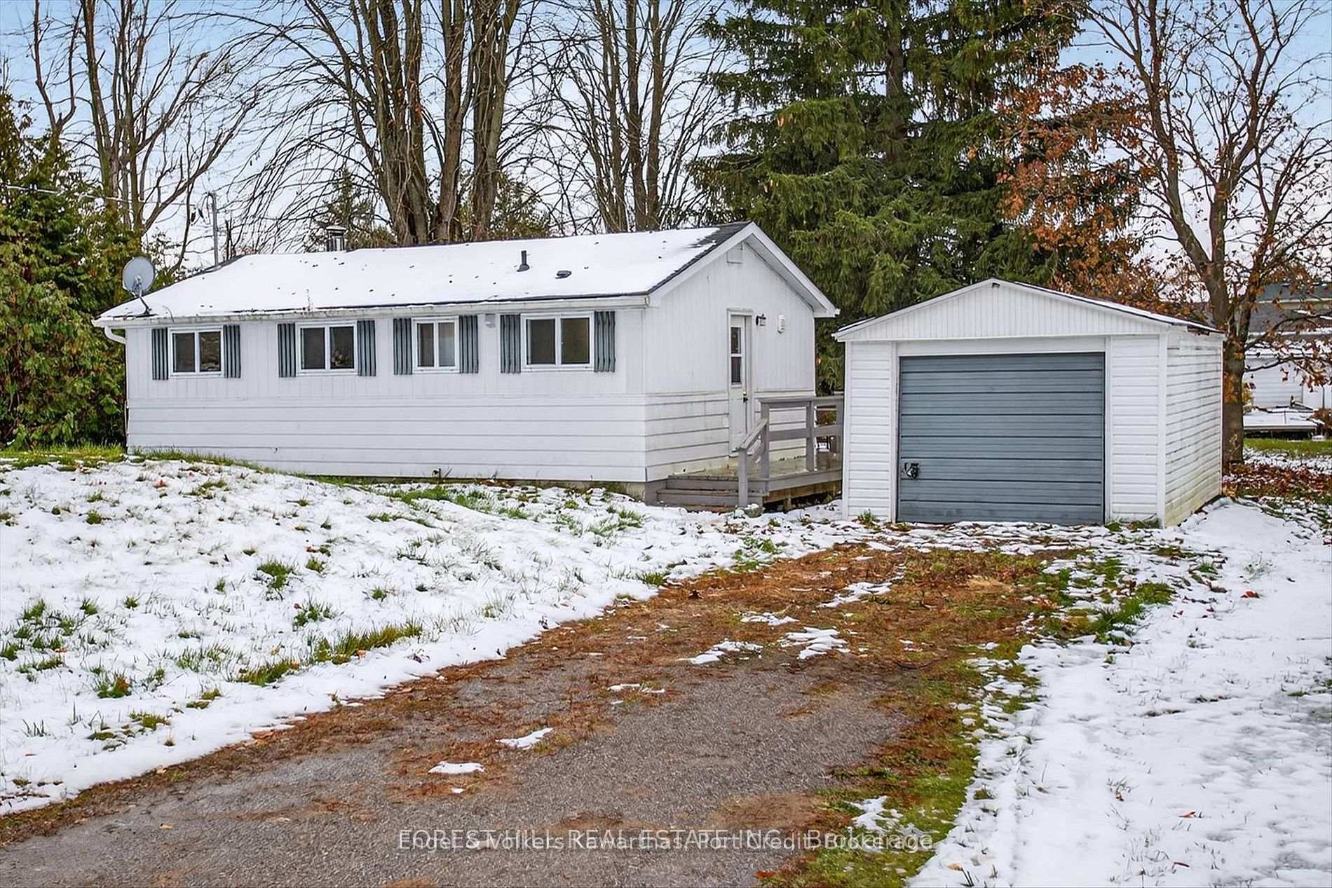 Photo 1 of 69 Blythe Shore Road, Kawartha Lakes, Fenelon Falls — HOMEH