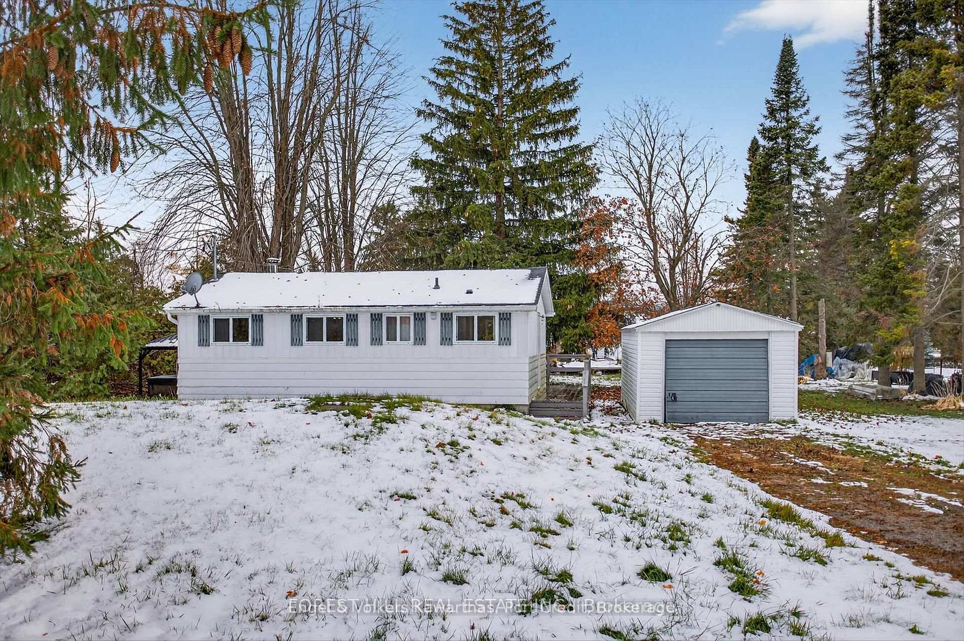 Photo 2 of 69 Blythe Shore Road, Kawartha Lakes, Fenelon Falls — HOMEH