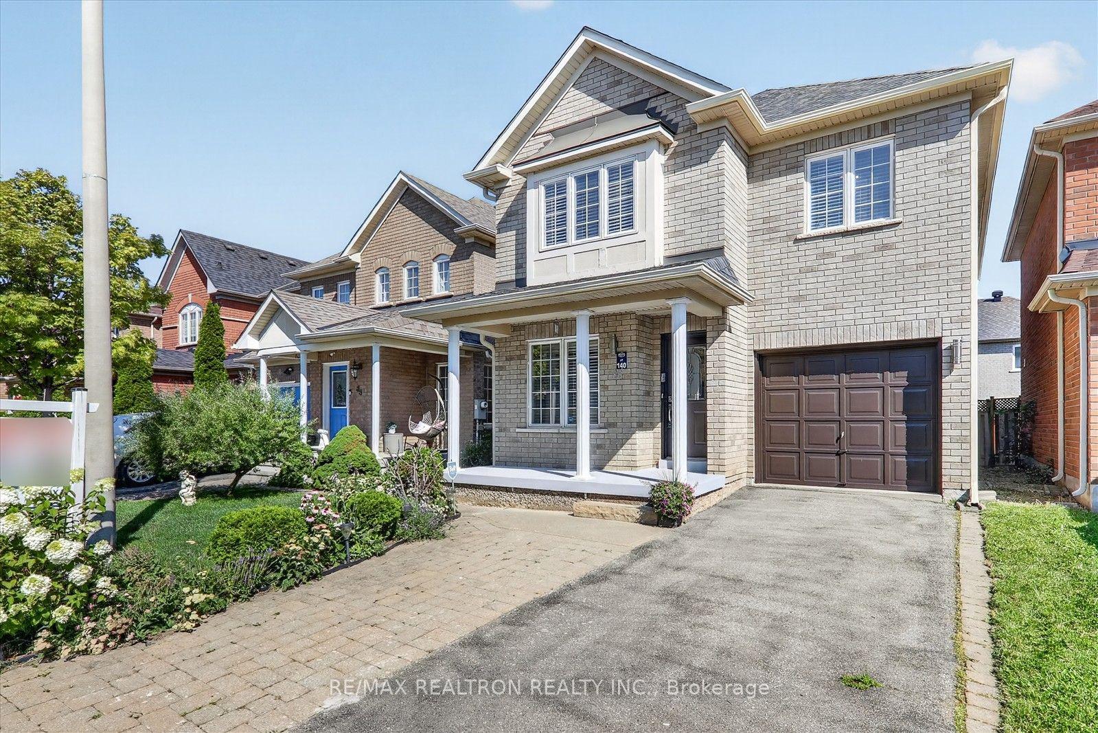 Photo 3 of 86 Tideland Drive, Brampton, Fletcher's Meadow — HOMEH