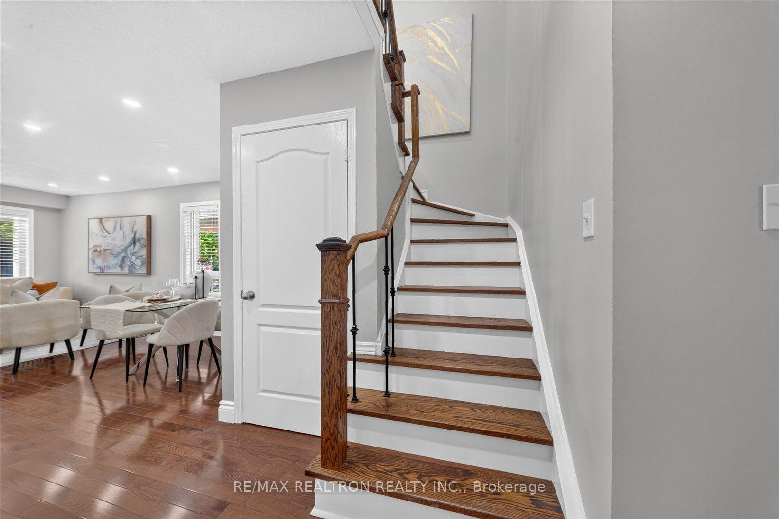 Photo 13 of 86 Tideland Drive, Brampton, Fletcher's Meadow — HOMEH