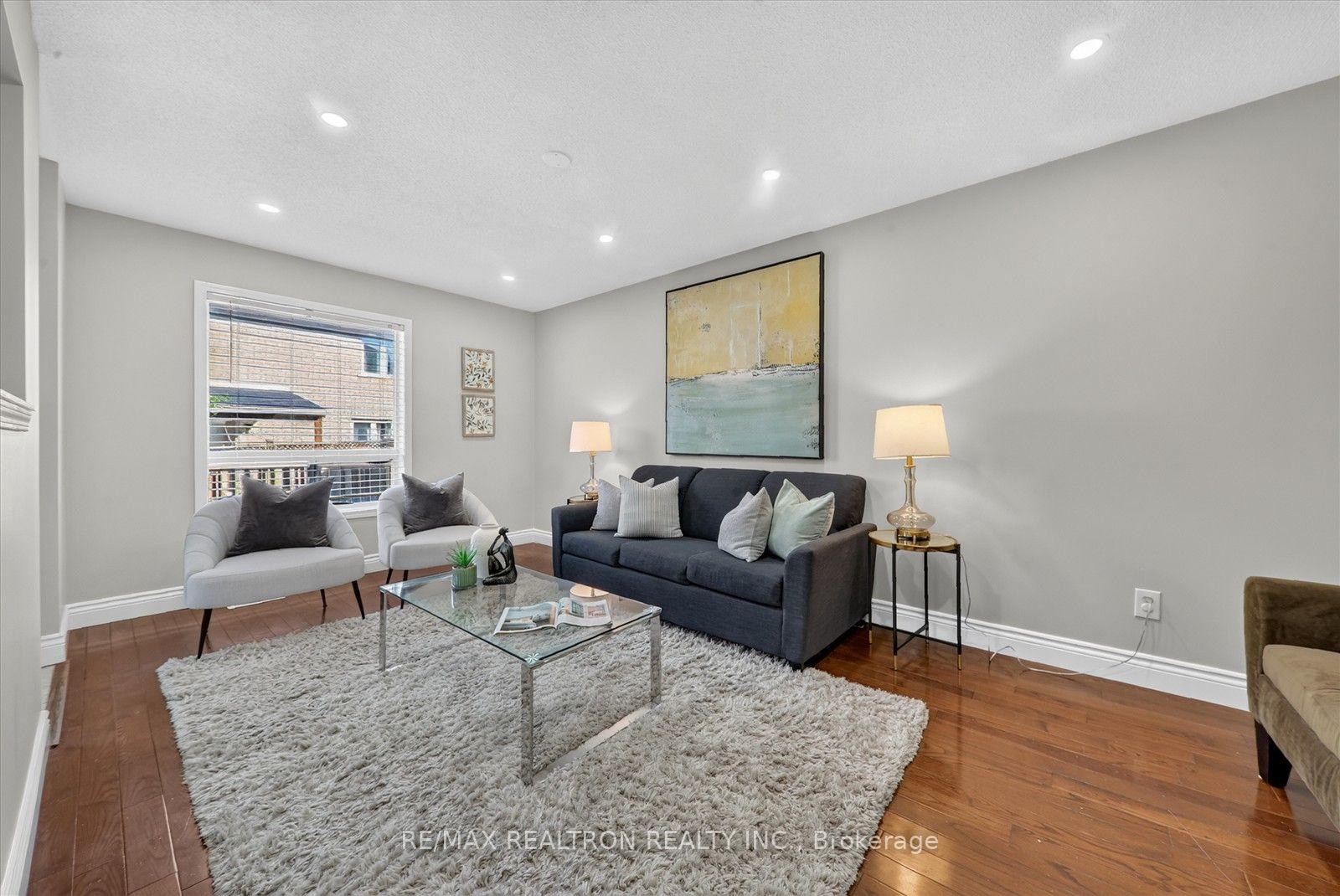Photo 15 of 86 Tideland Drive, Brampton, Fletcher's Meadow — HOMEH