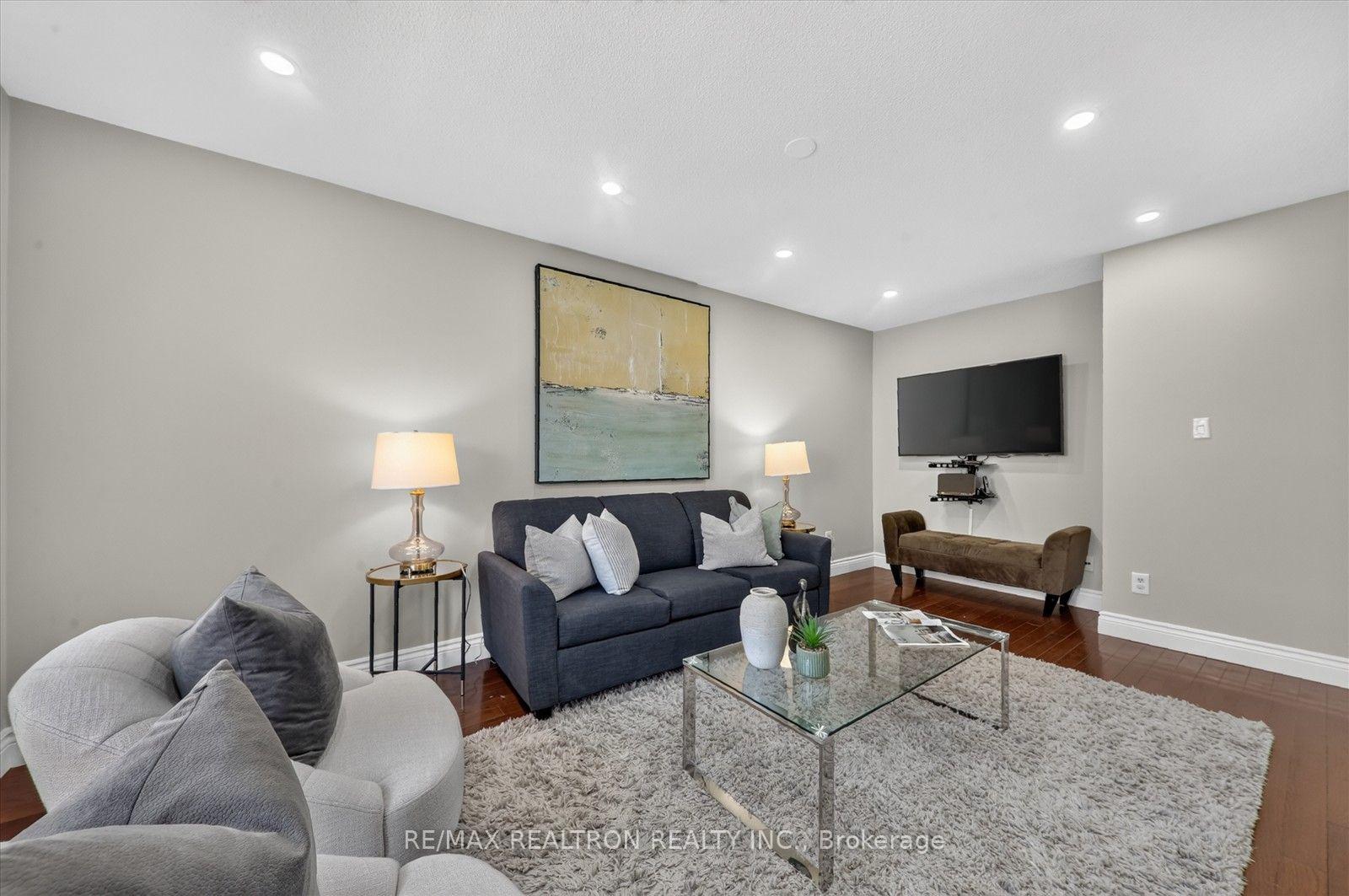 Photo 21 of 86 Tideland Drive, Brampton, Fletcher's Meadow — HOMEH