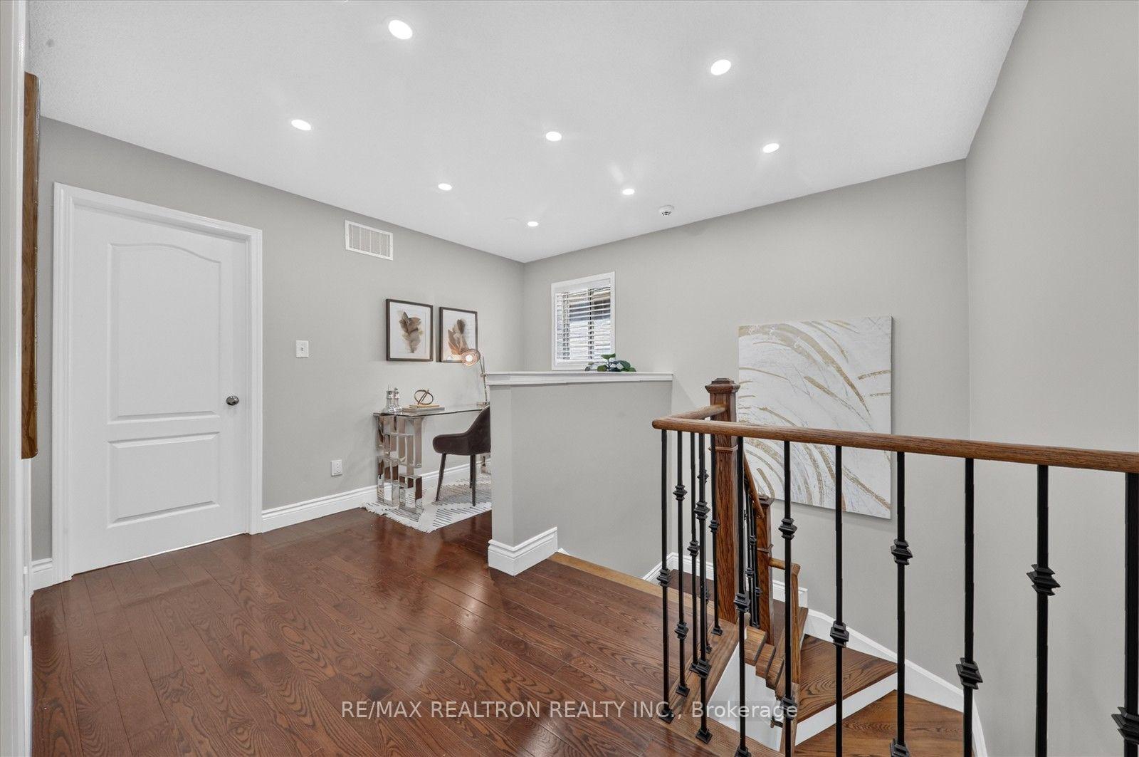 Photo 25 of 86 Tideland Drive, Brampton, Fletcher's Meadow — HOMEH