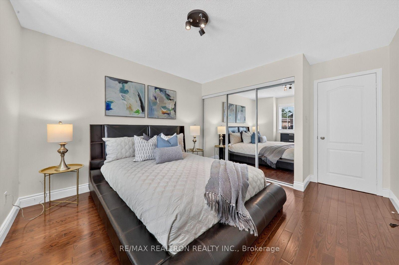 Photo 33 of 86 Tideland Drive, Brampton, Fletcher's Meadow — HOMEH