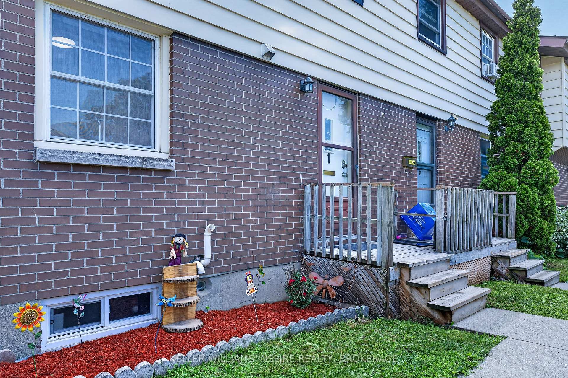 Photo 3 of Unit 1, 126 Notch Hill Road, Kingston, Central City West — HOMEH