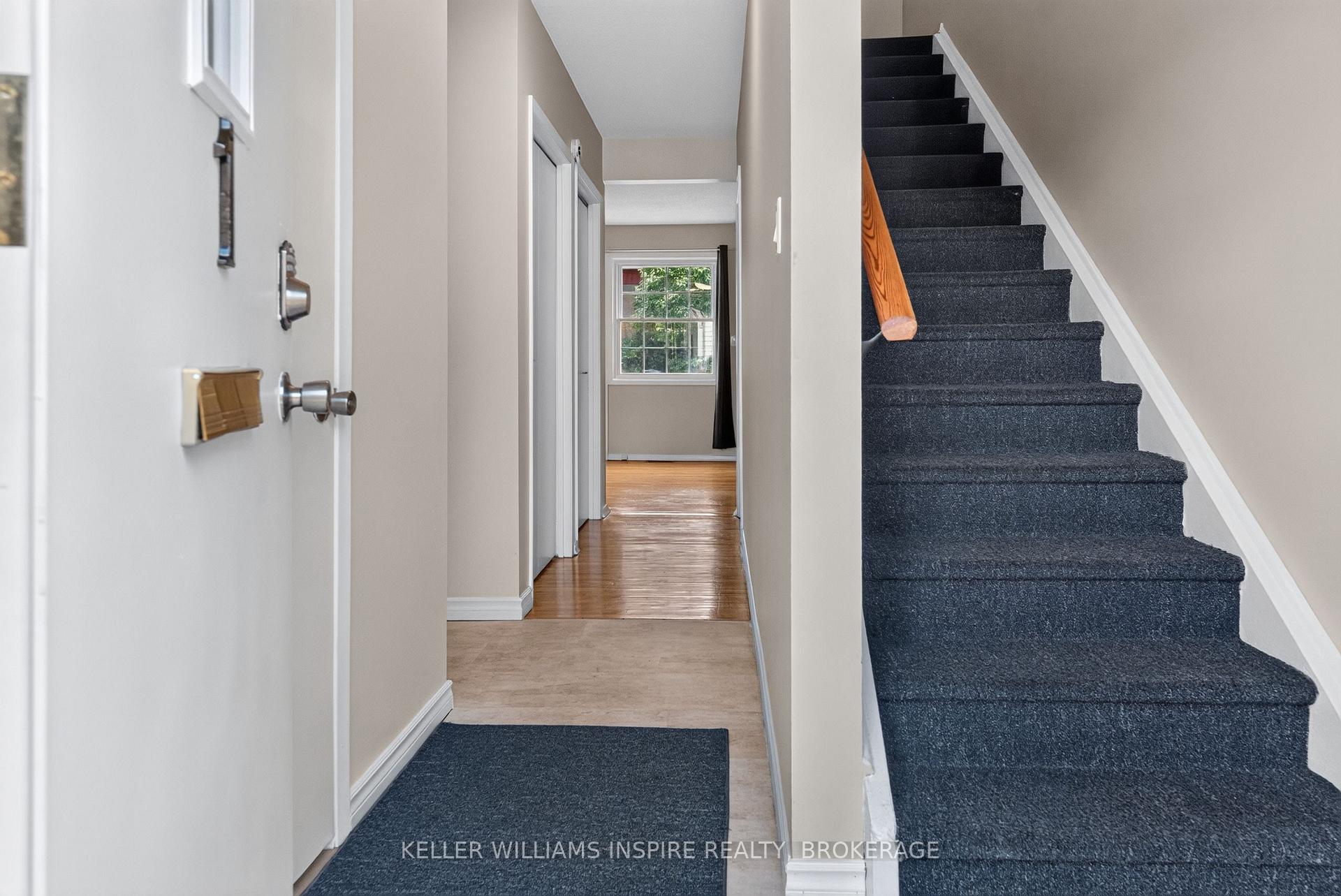 Photo 4 of Unit 1, 126 Notch Hill Road, Kingston, Central City West — HOMEH