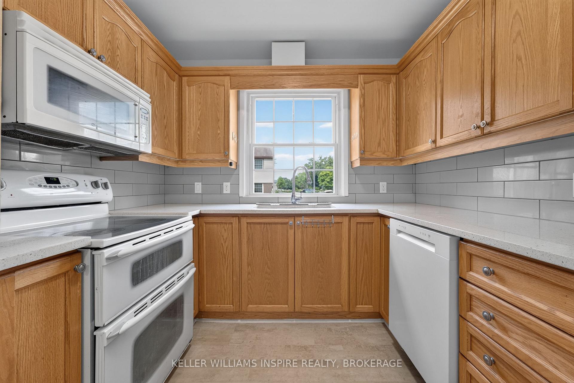 Photo 9 of Unit 1, 126 Notch Hill Road, Kingston, Central City West — HOMEH