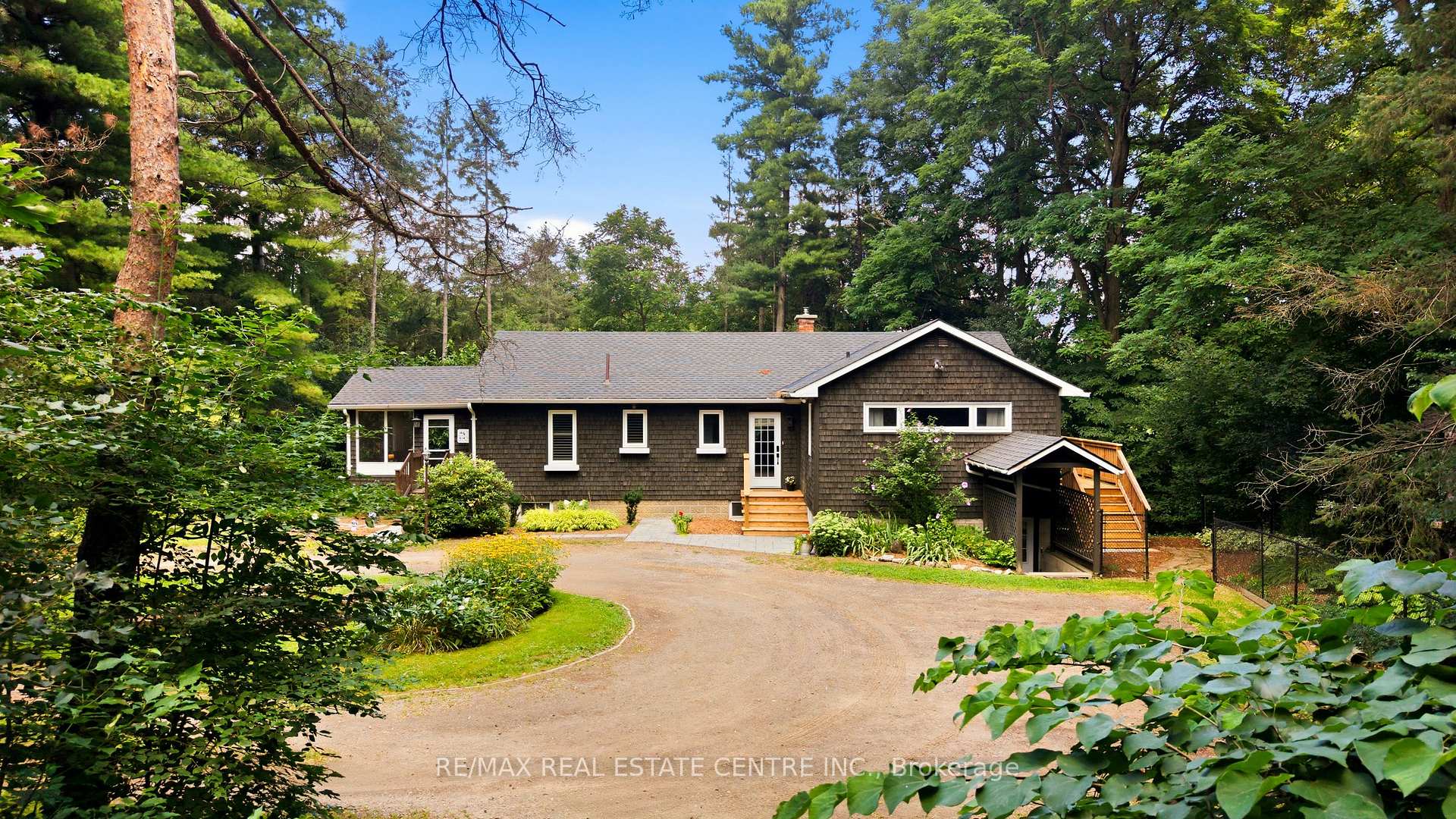 Photo 1 of 1282 Governors Road, Hamilton, Dundas — HOMEH