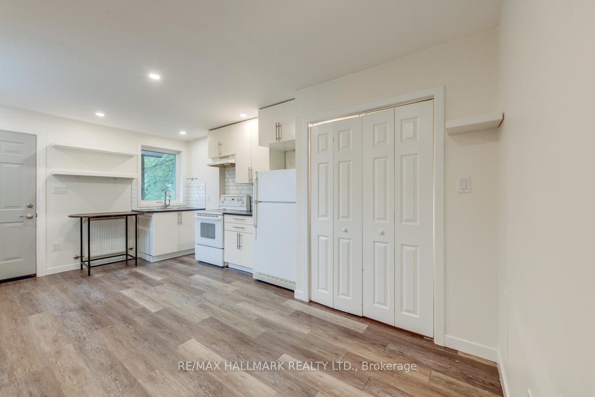 Photo 4 of Unit Main, 233 Kingston Road, Toronto, The Beaches — HOMEH