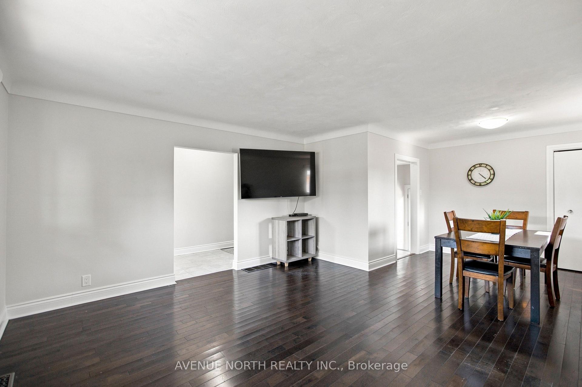 Photo 9 of 66 Epworth Avenue, Ottawa, Meadowlands/St. Claire Gardens — HOMEH
