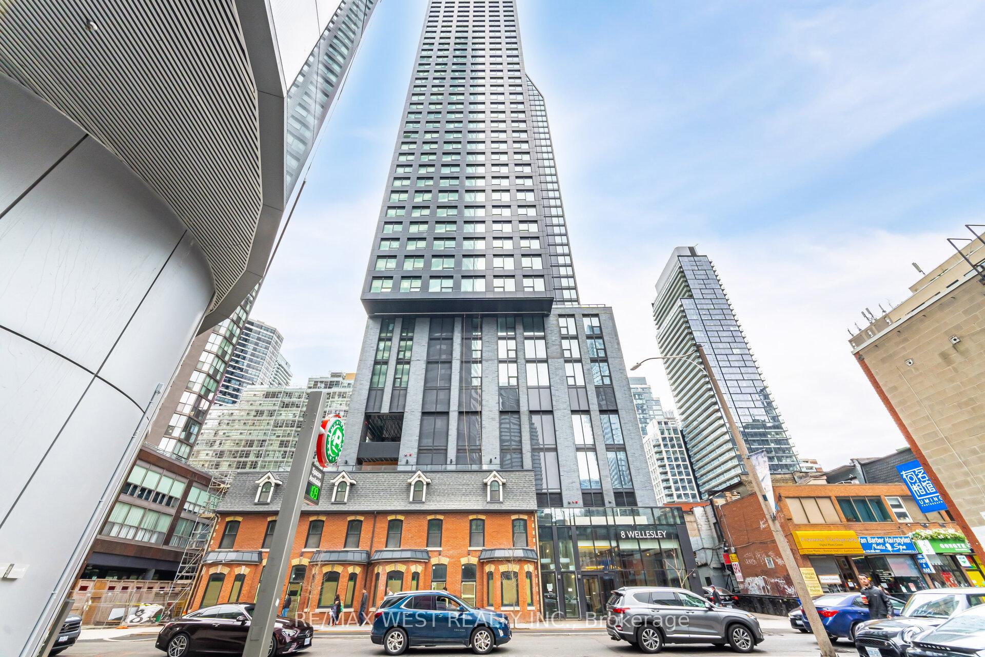 Front of Unit 3505, 8 Wellesley Street W