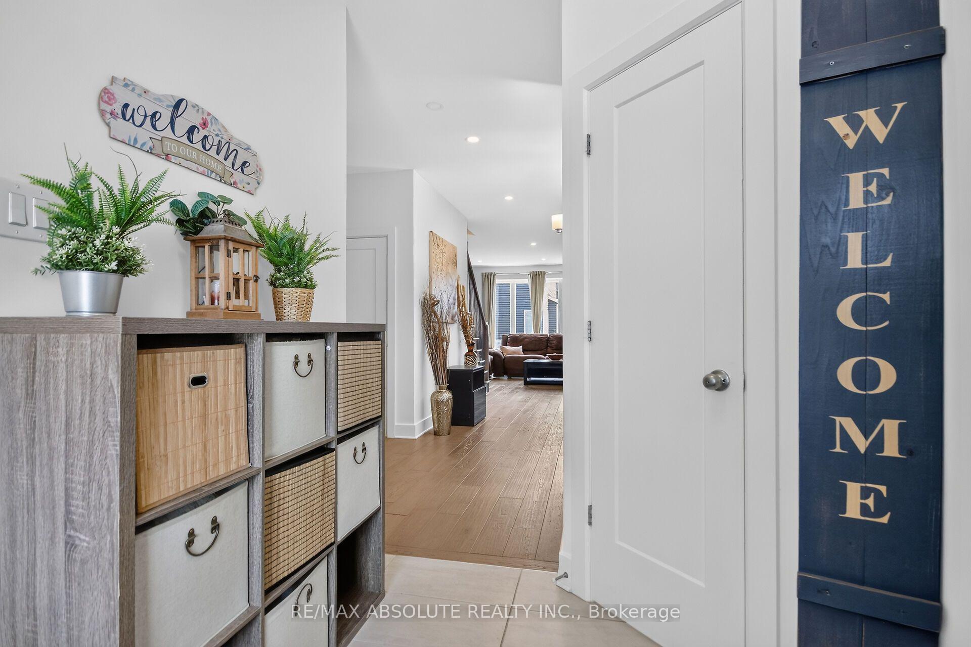 Photo 2 of 674 Parade Drive, Ottawa, Stittsville (South) — HOMEH