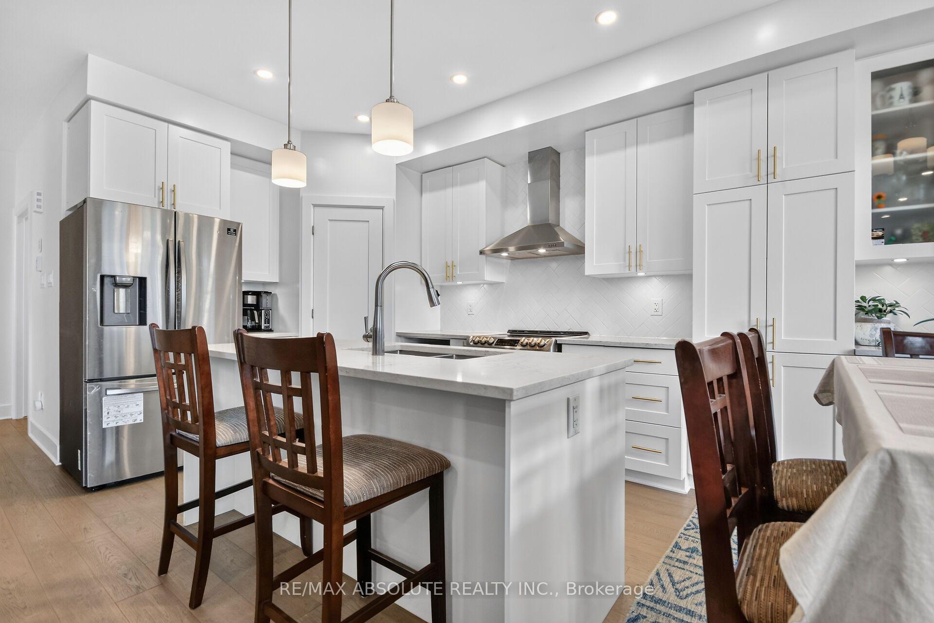 Photo 9 of 674 Parade Drive, Ottawa, Stittsville (South) — HOMEH
