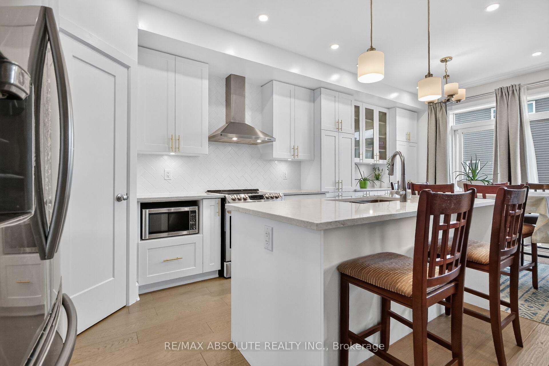 Photo 11 of 674 Parade Drive, Ottawa, Stittsville (South) — HOMEH