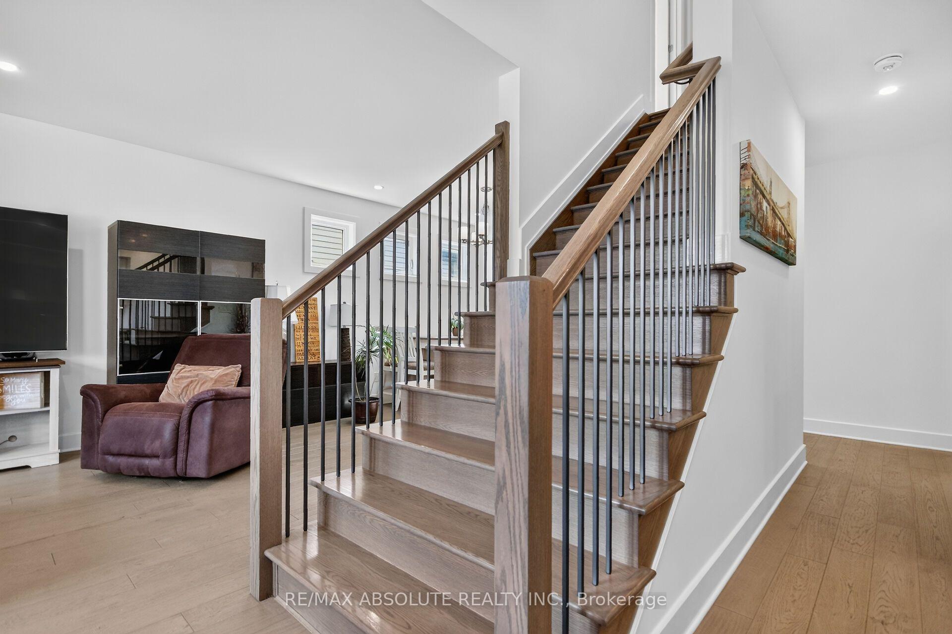 Photo 20 of 674 Parade Drive, Ottawa, Stittsville (South) — HOMEH