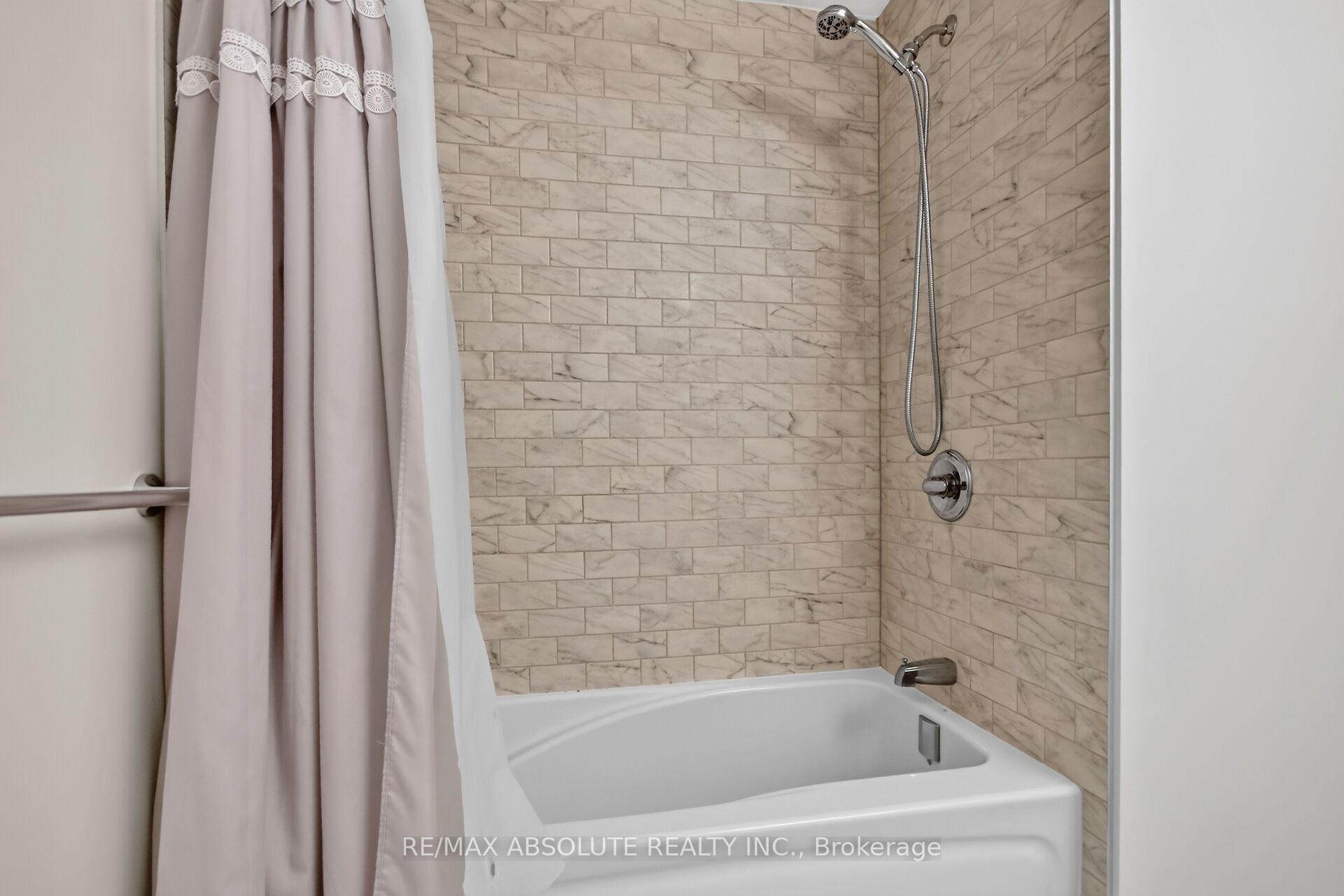 Photo 31 of 674 Parade Drive, Ottawa, Stittsville (South) — HOMEH