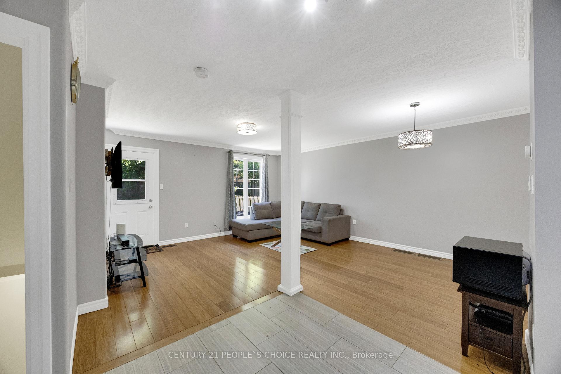 Photo 8 of 307 Clyde Road, Cambridge, Alison — HOMEH
