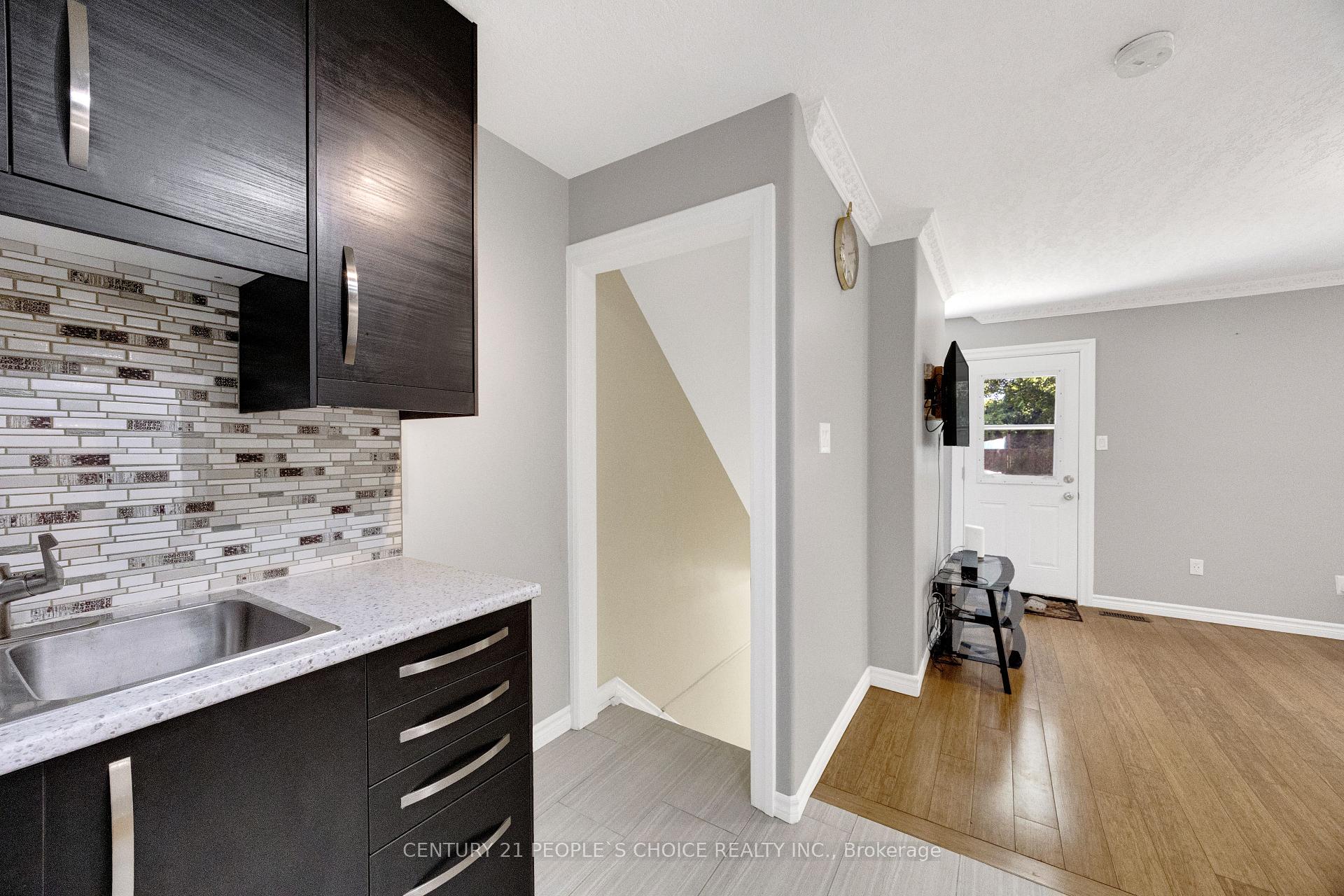 Photo 15 of 307 Clyde Road, Cambridge, Alison — HOMEH
