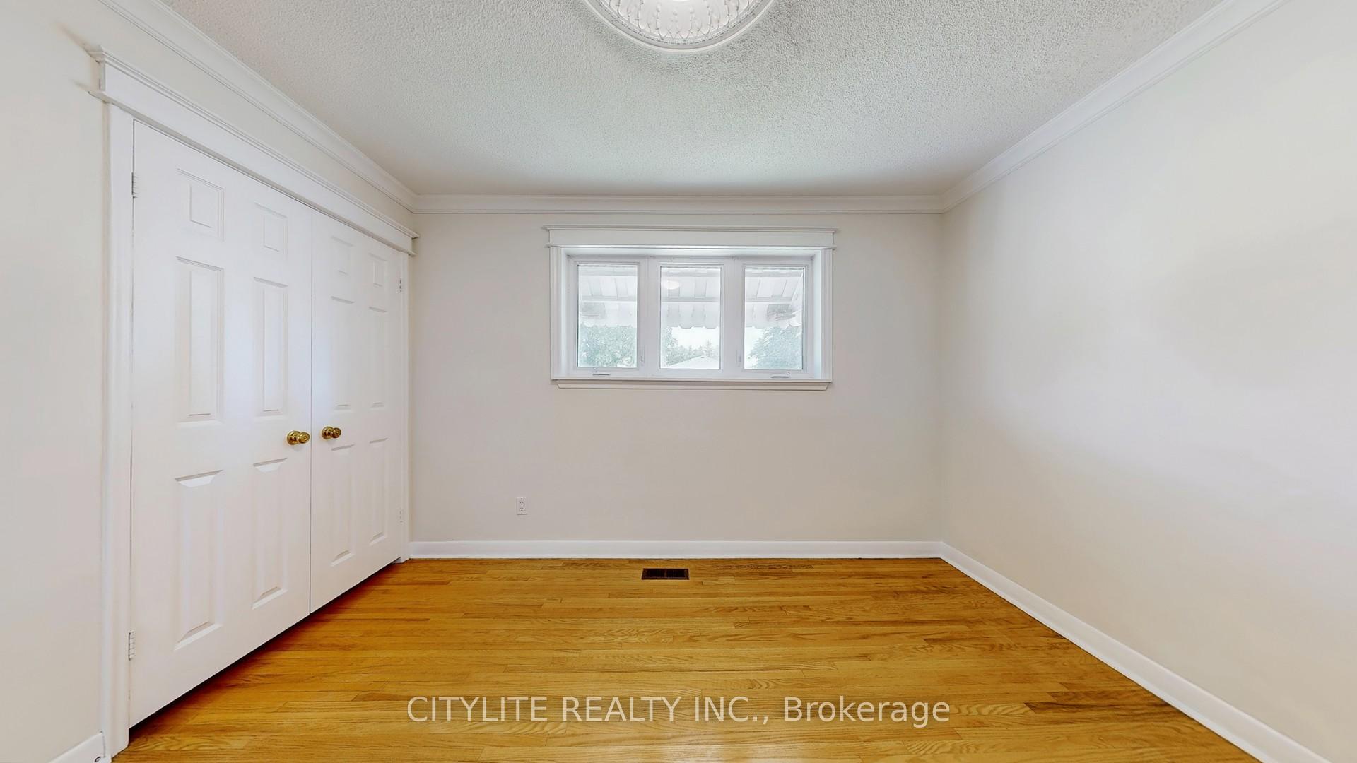 Photo 12 of 516 Monteith Avenue, Oshawa, Lakeview — HOMEH