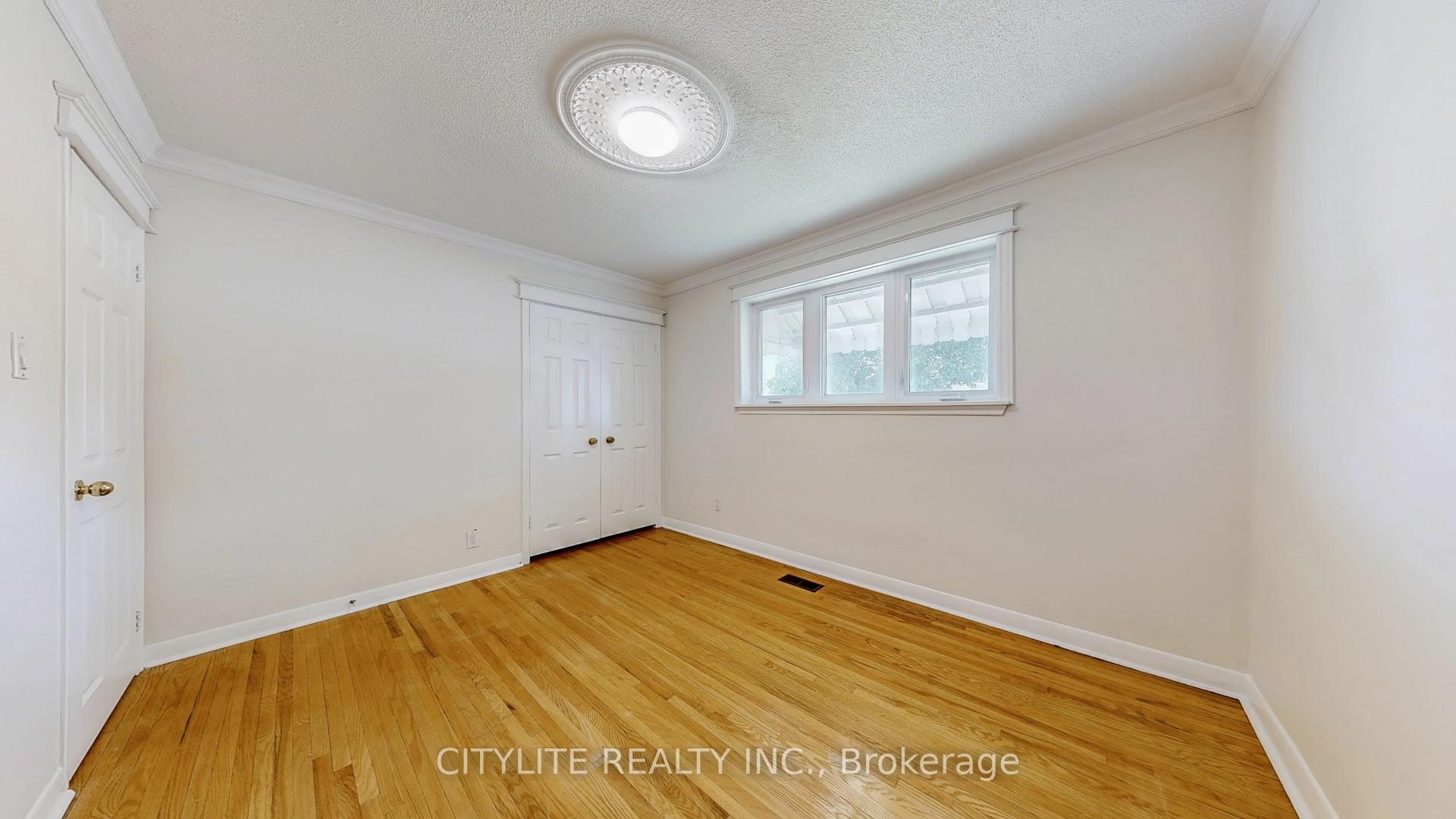 Photo 13 of 516 Monteith Avenue, Oshawa, Lakeview — HOMEH