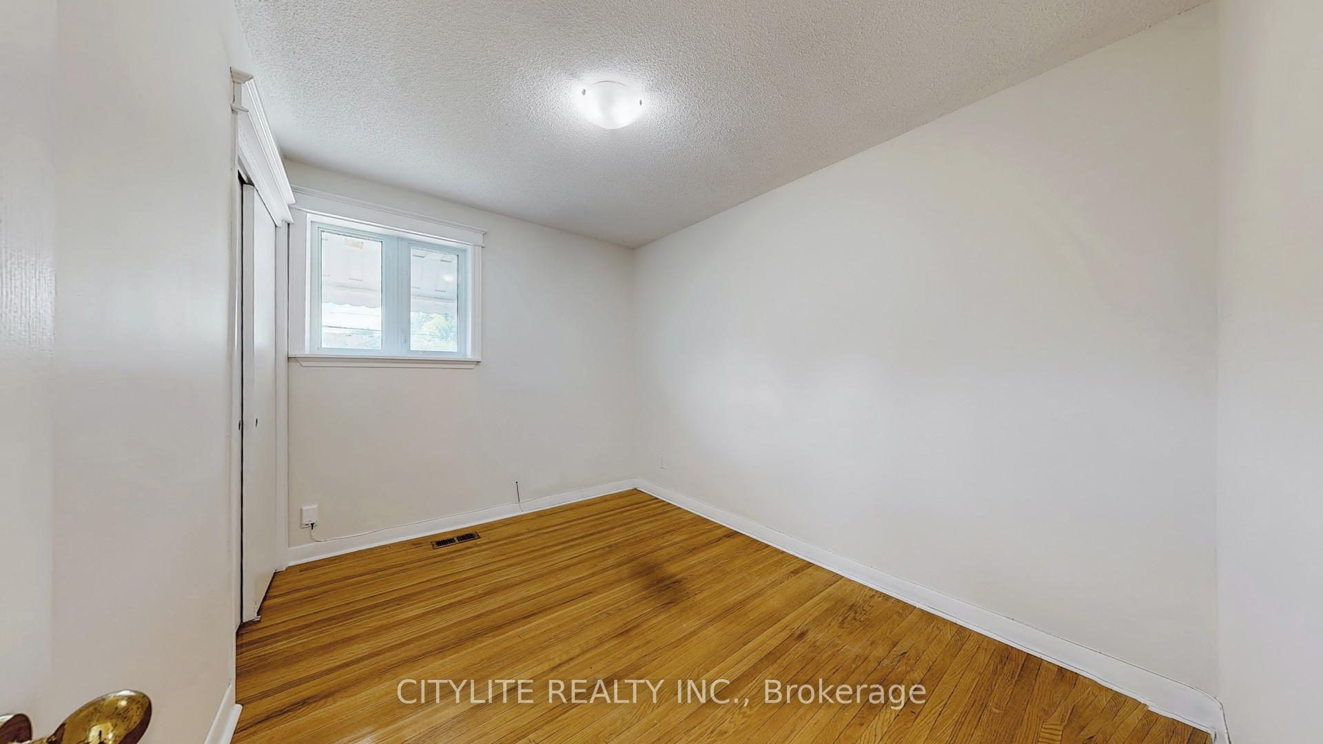 Photo 16 of 516 Monteith Avenue, Oshawa, Lakeview — HOMEH