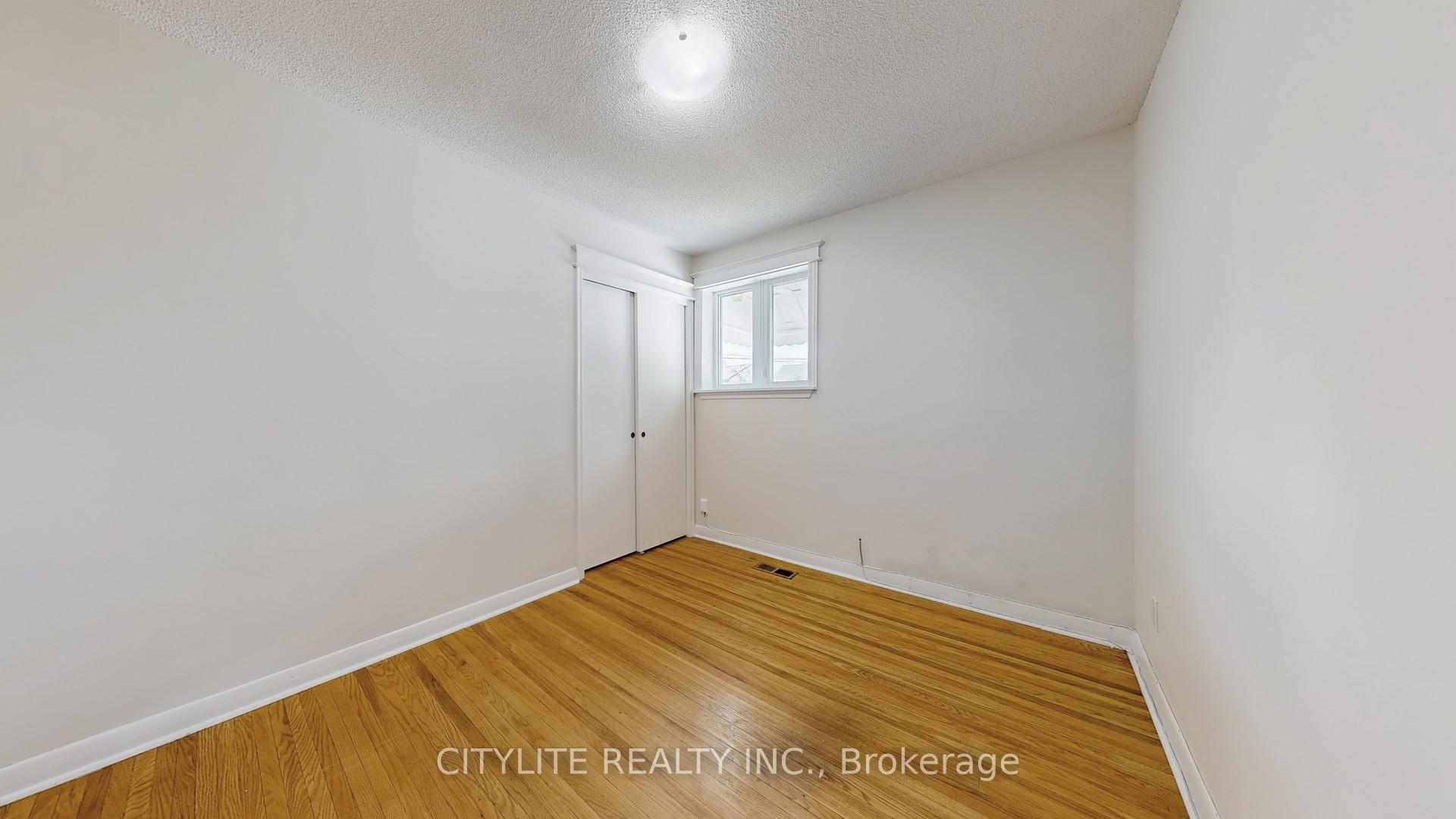 Photo 17 of 516 Monteith Avenue, Oshawa, Lakeview — HOMEH