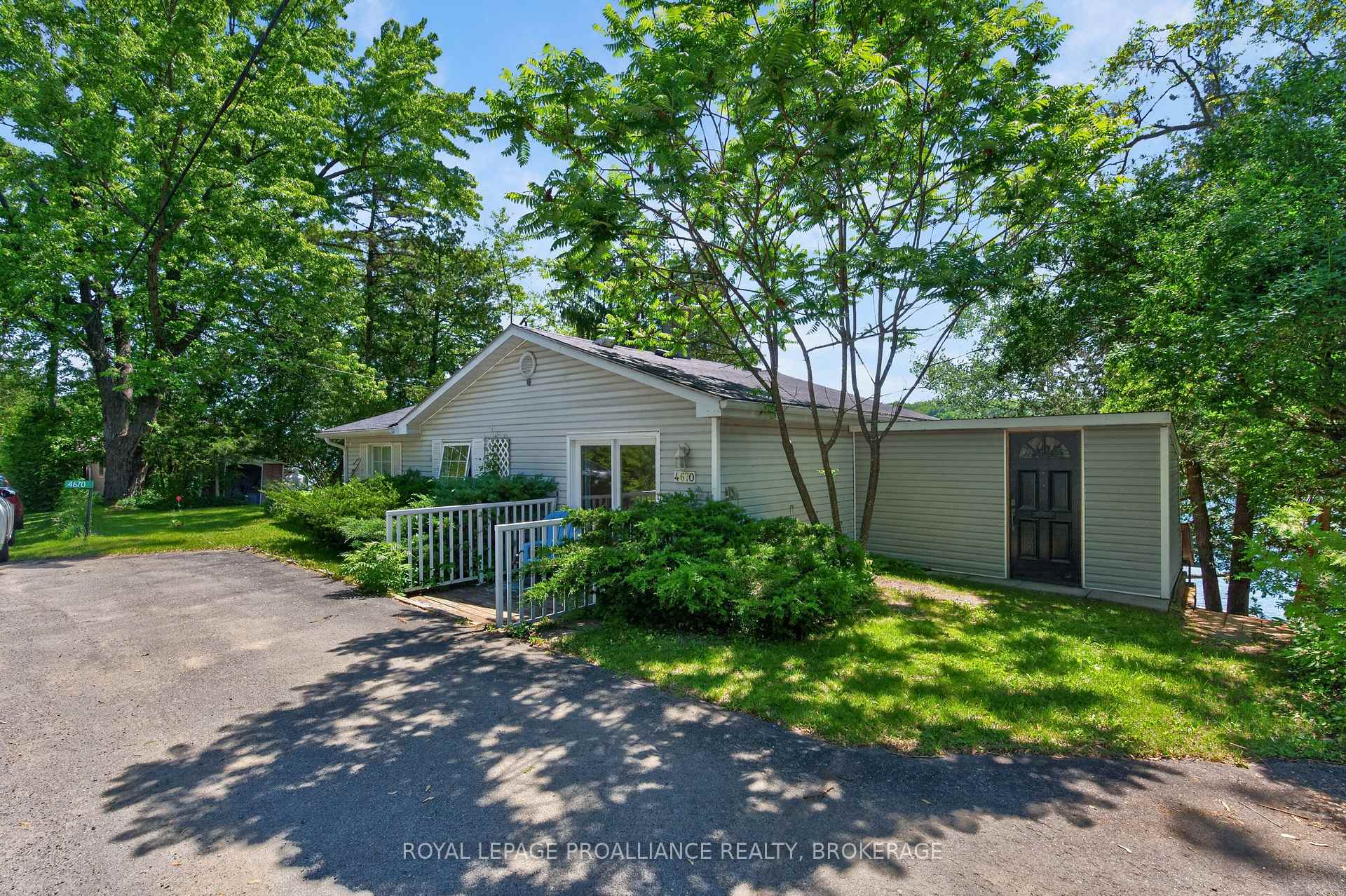 Photo 3 of 4670 Clearwater Road, Frontenac, Frontenac South — HOMEH