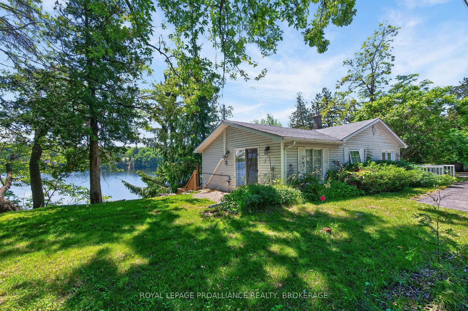 Photo 4 of 4670 Clearwater Road, Frontenac, Frontenac South — HOMEH