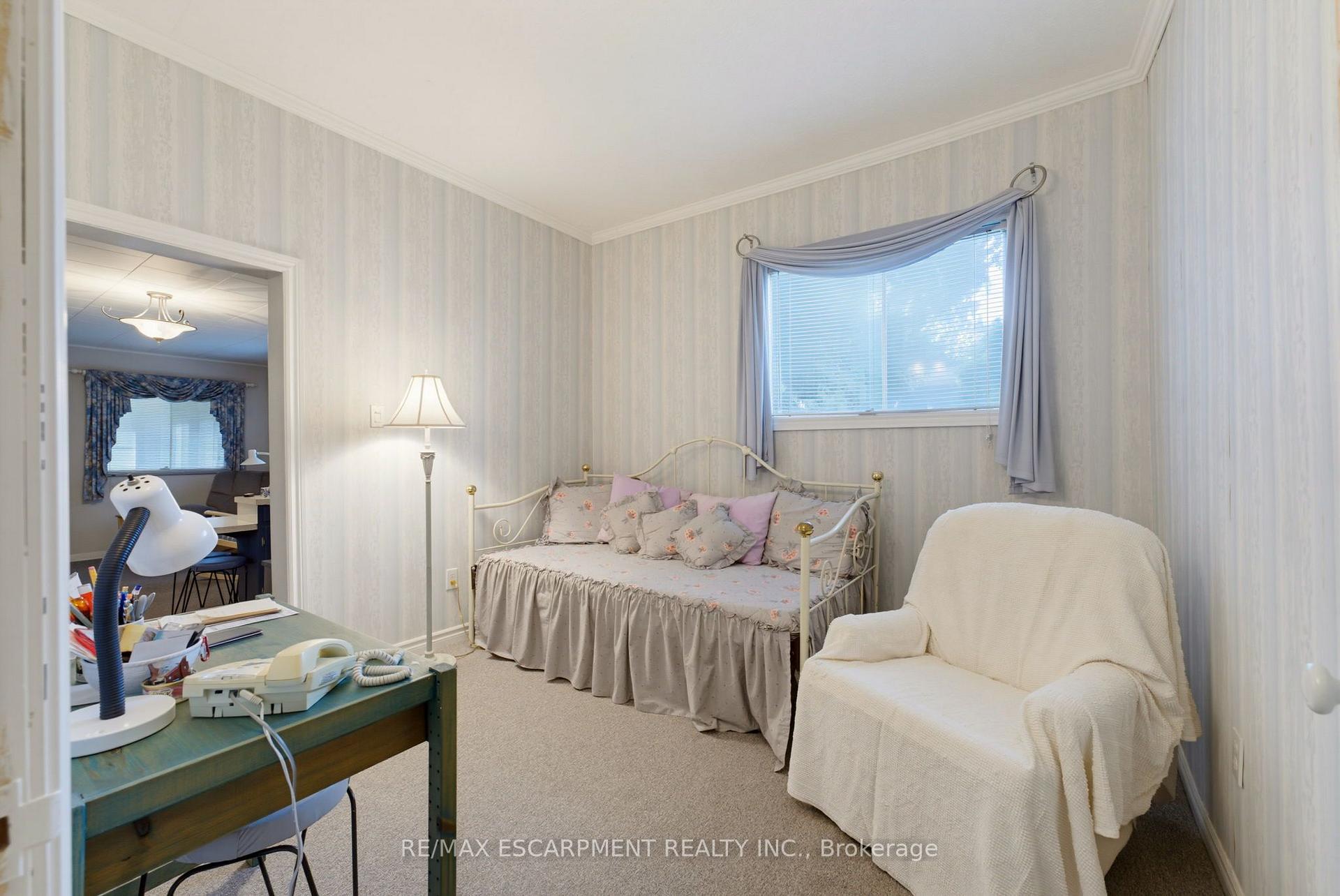 Photo 12 of 22 Mildred Avenue, St. Catharines, Port Weller — HOMEH