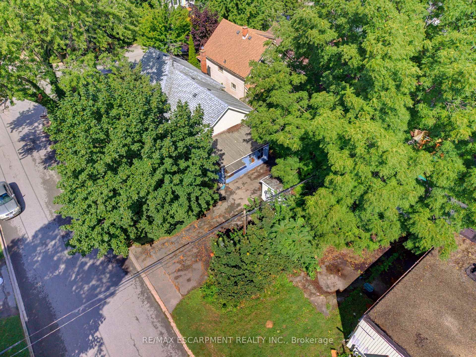 Photo 34 of 22 Mildred Avenue, St. Catharines, Port Weller — HOMEH